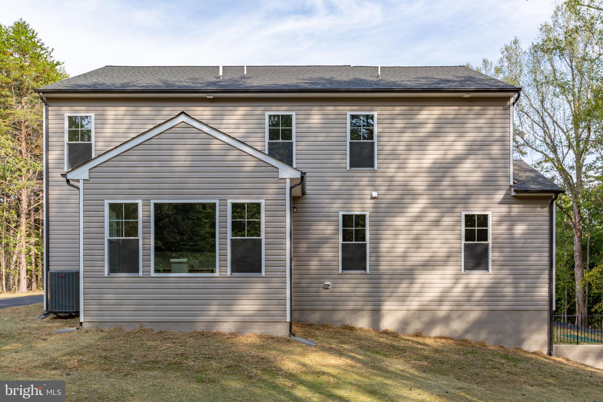 GOVERNOR SPOTSWOOD ESTATES - Residential