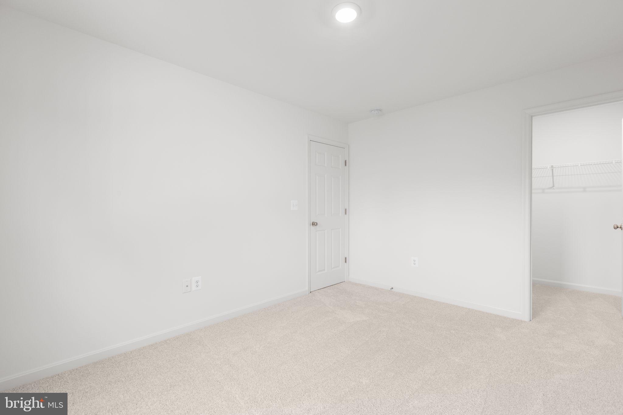 GOVERNOR SPOTSWOOD ESTATES - Residential