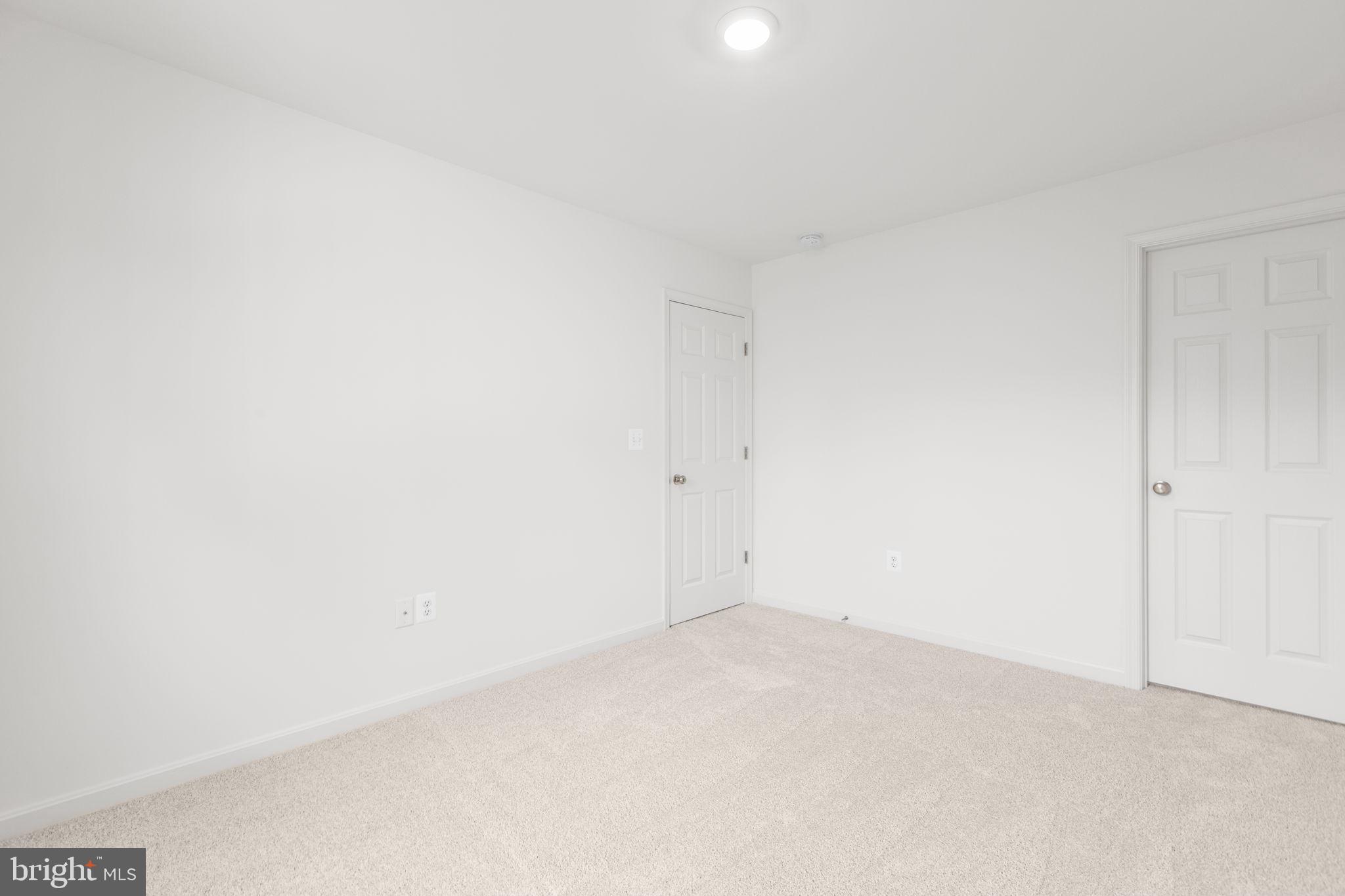 GOVERNOR SPOTSWOOD ESTATES - Residential