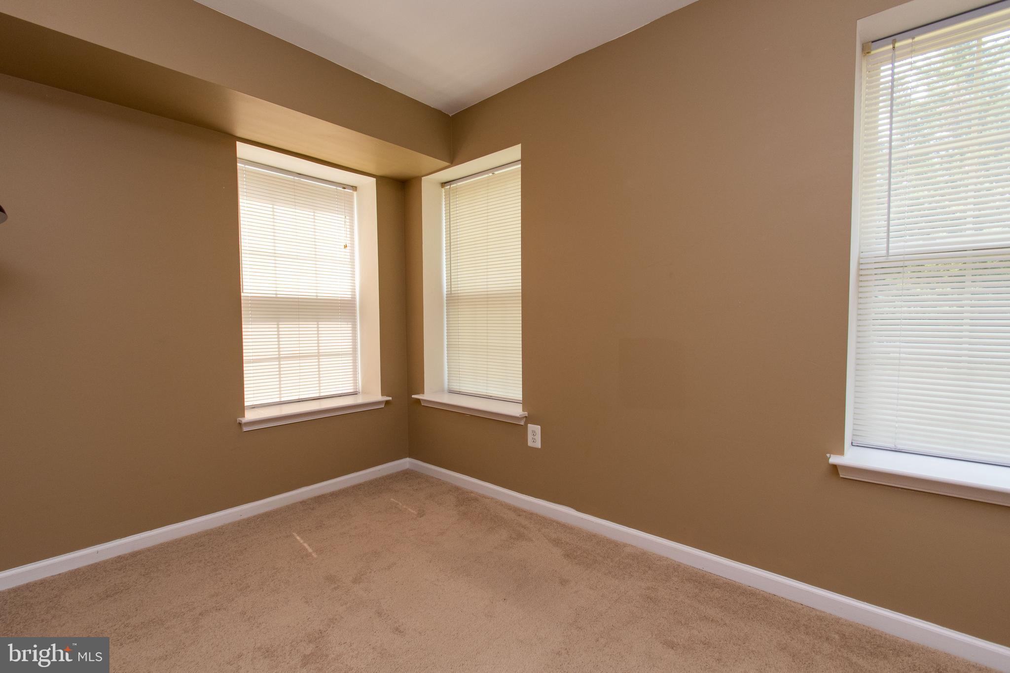 PRINCETON WOODS - Residential