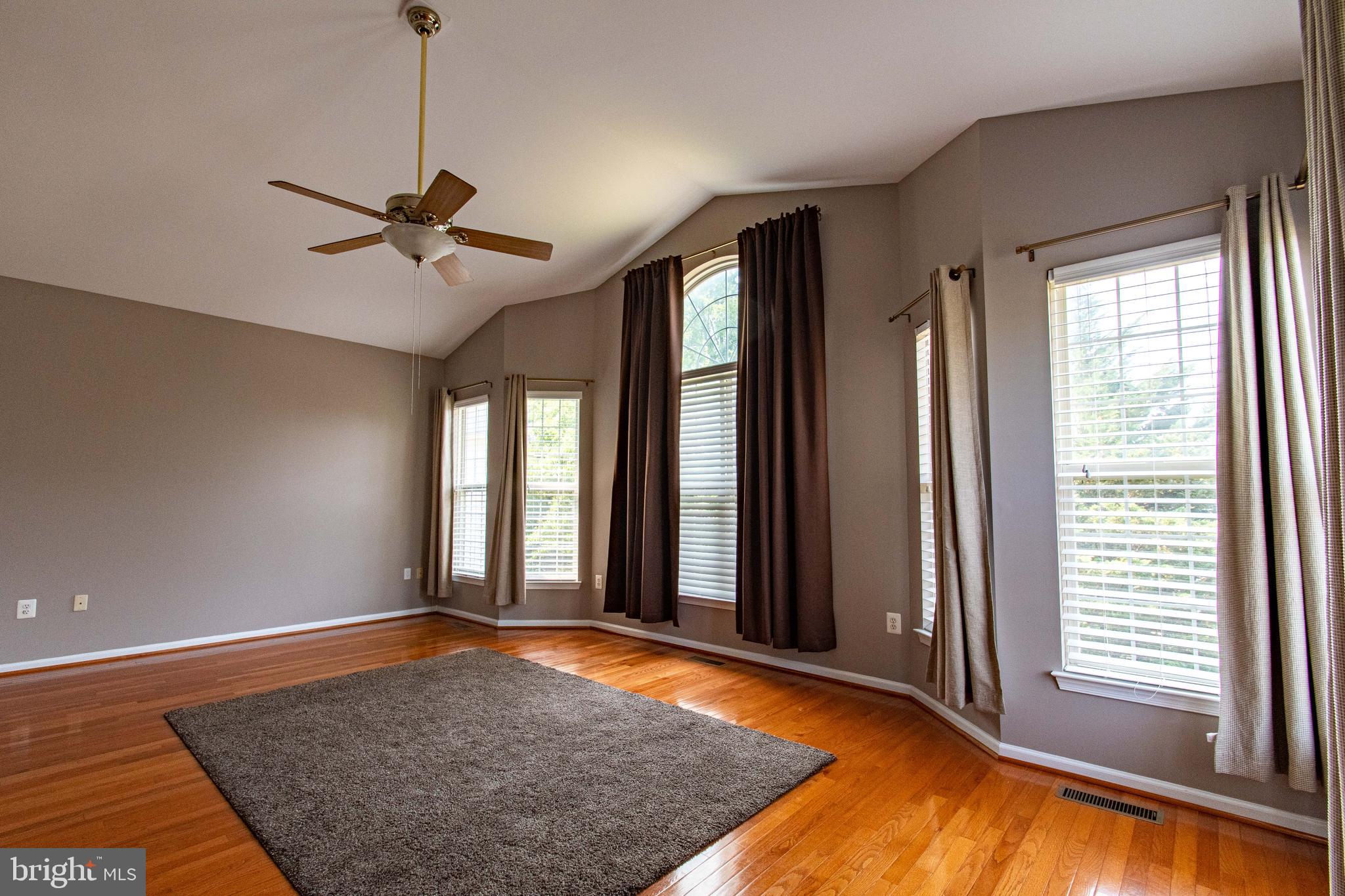 PRINCETON WOODS - Residential