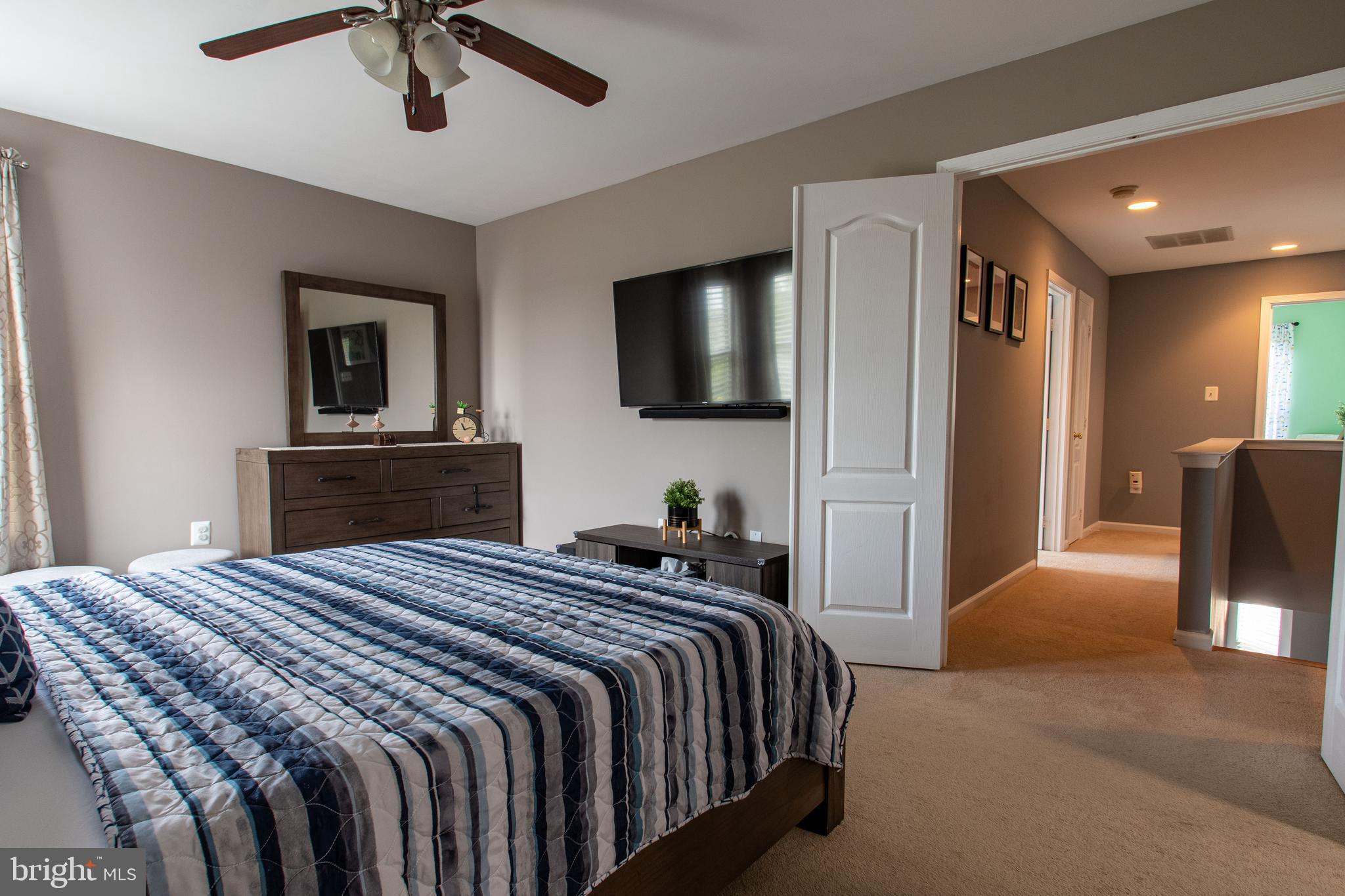 PRINCETON WOODS - Residential