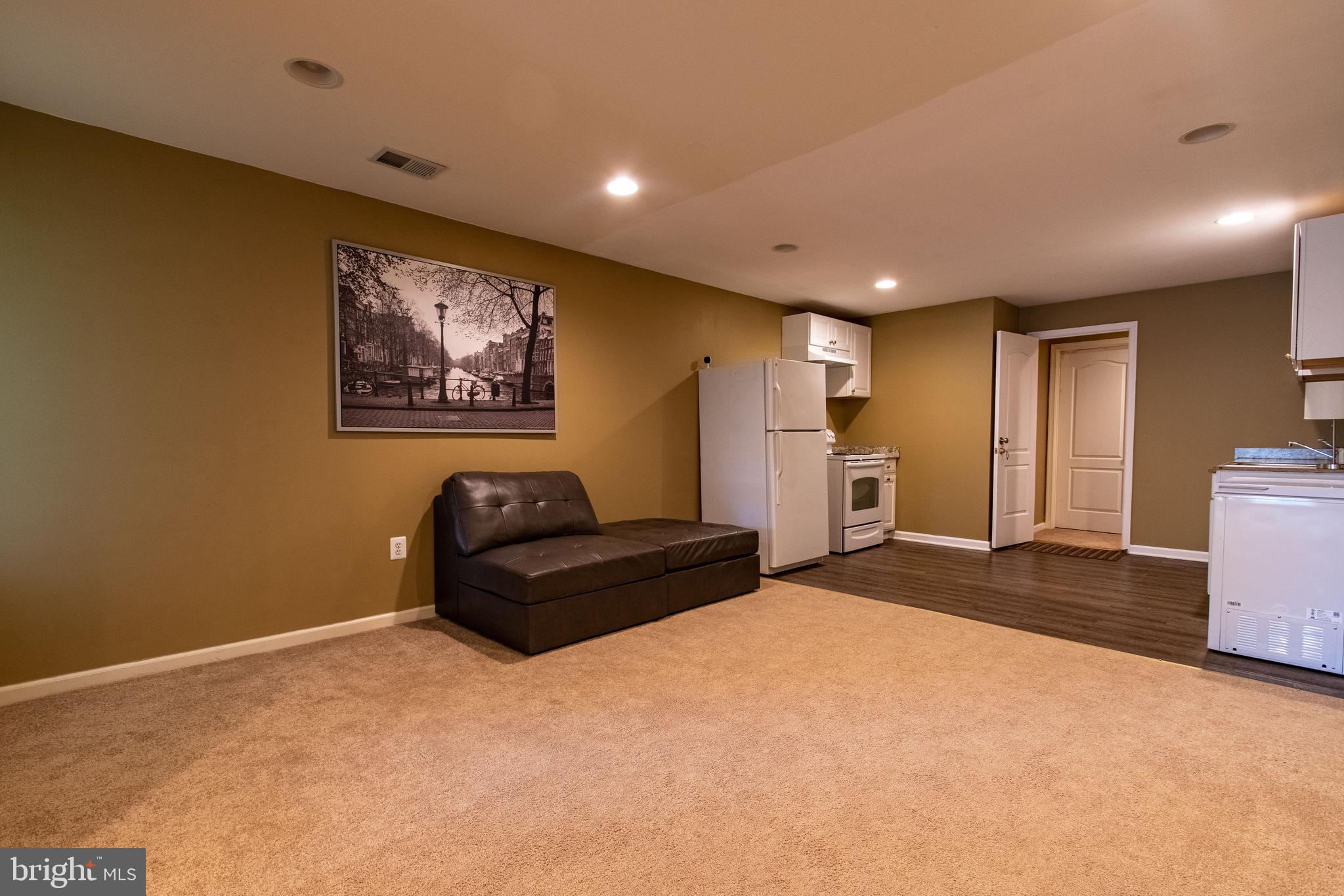 PRINCETON WOODS - Residential