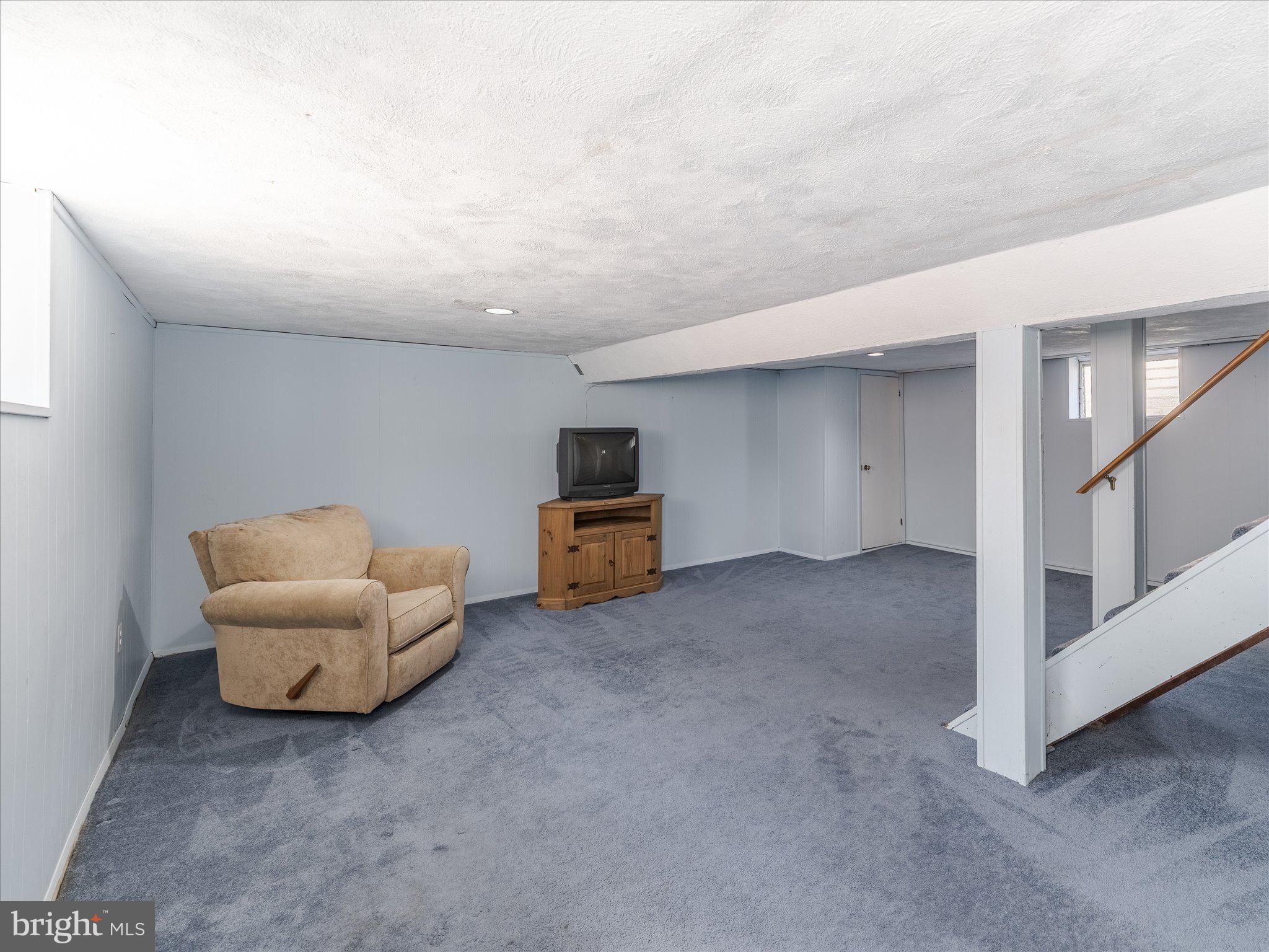 HUNTINGDON VALLEY - Residential