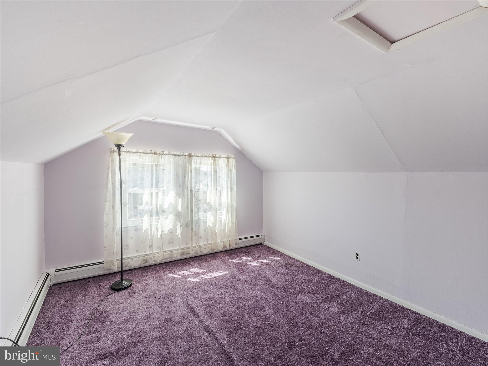 HUNTINGDON VALLEY - Residential