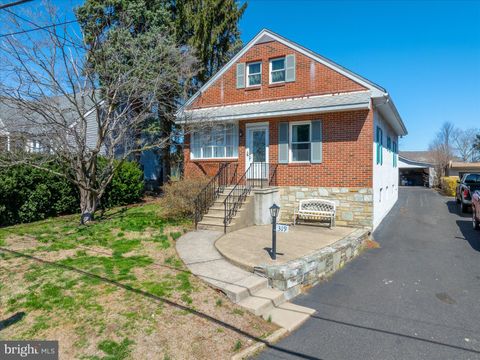 Homes For Sale - 319 Margaretta Avenue<br/> HUNTINGDON VALLEY, PA 19006