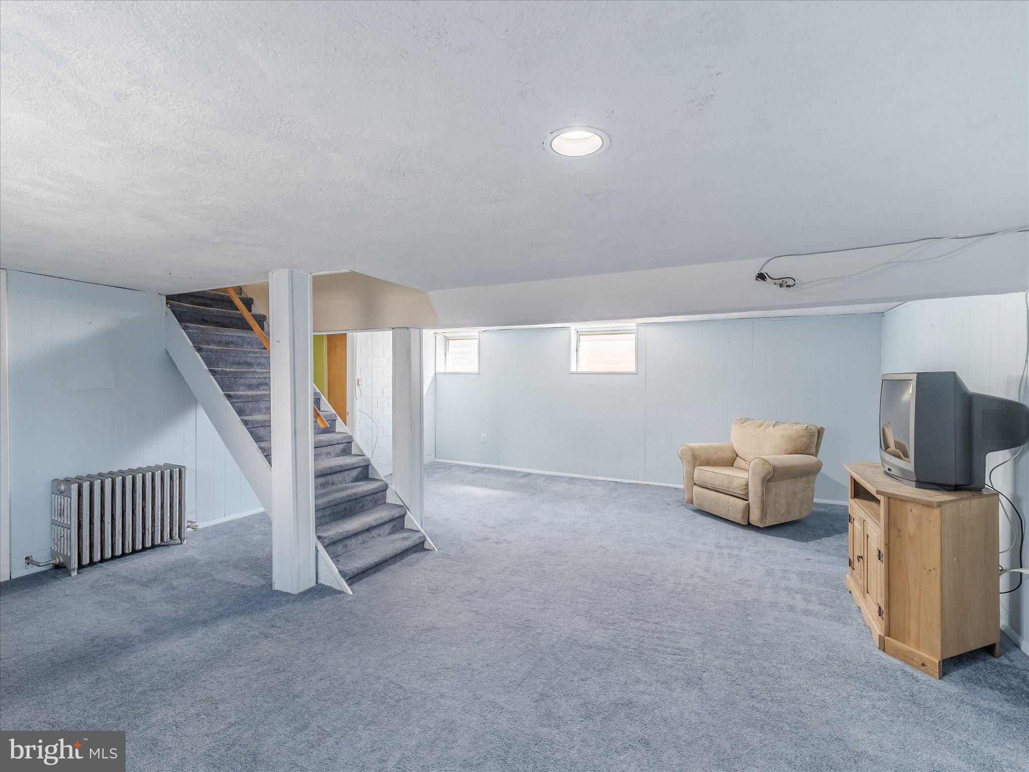 HUNTINGDON VALLEY - Residential