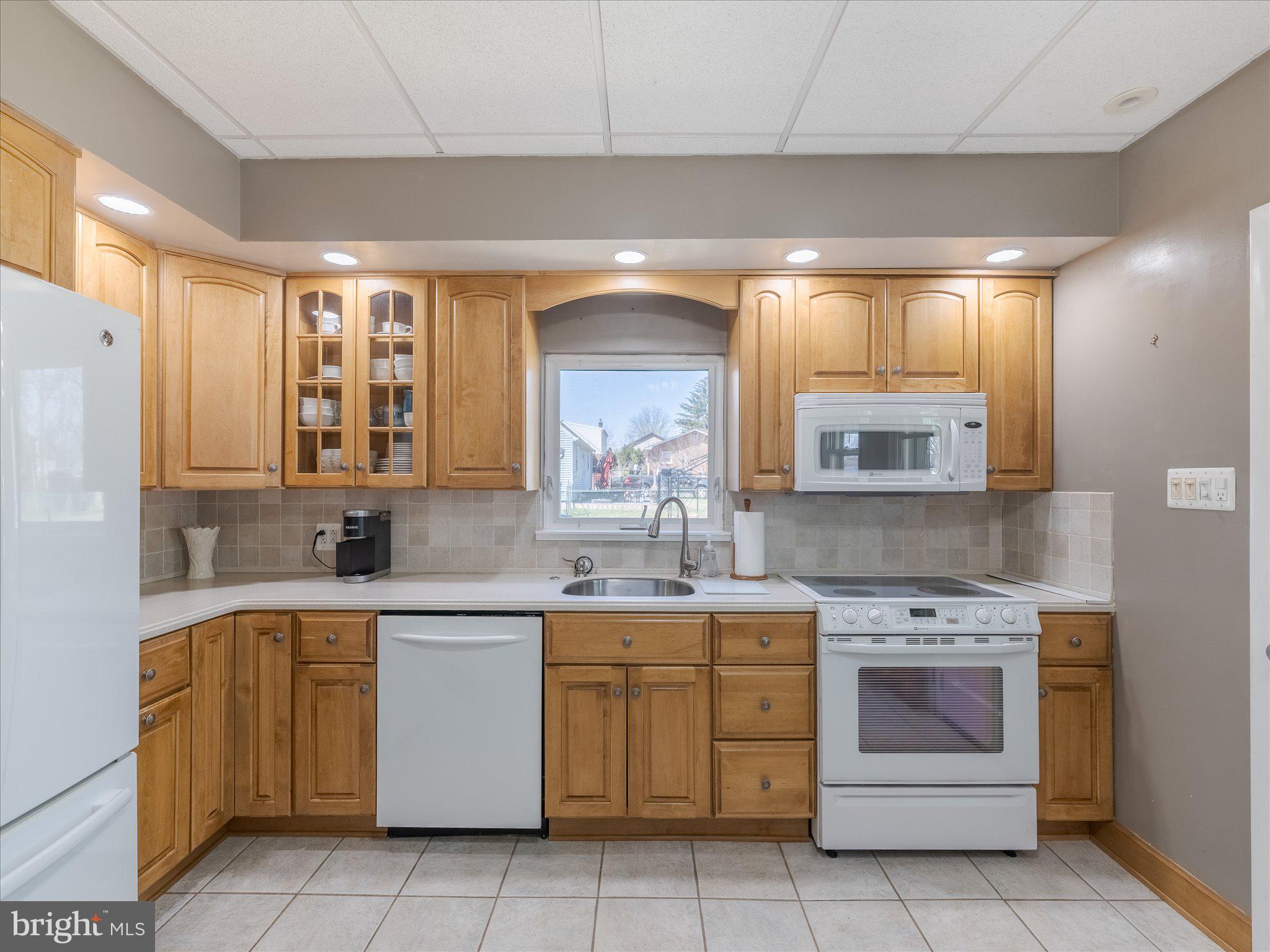 HUNTINGDON VALLEY - Residential