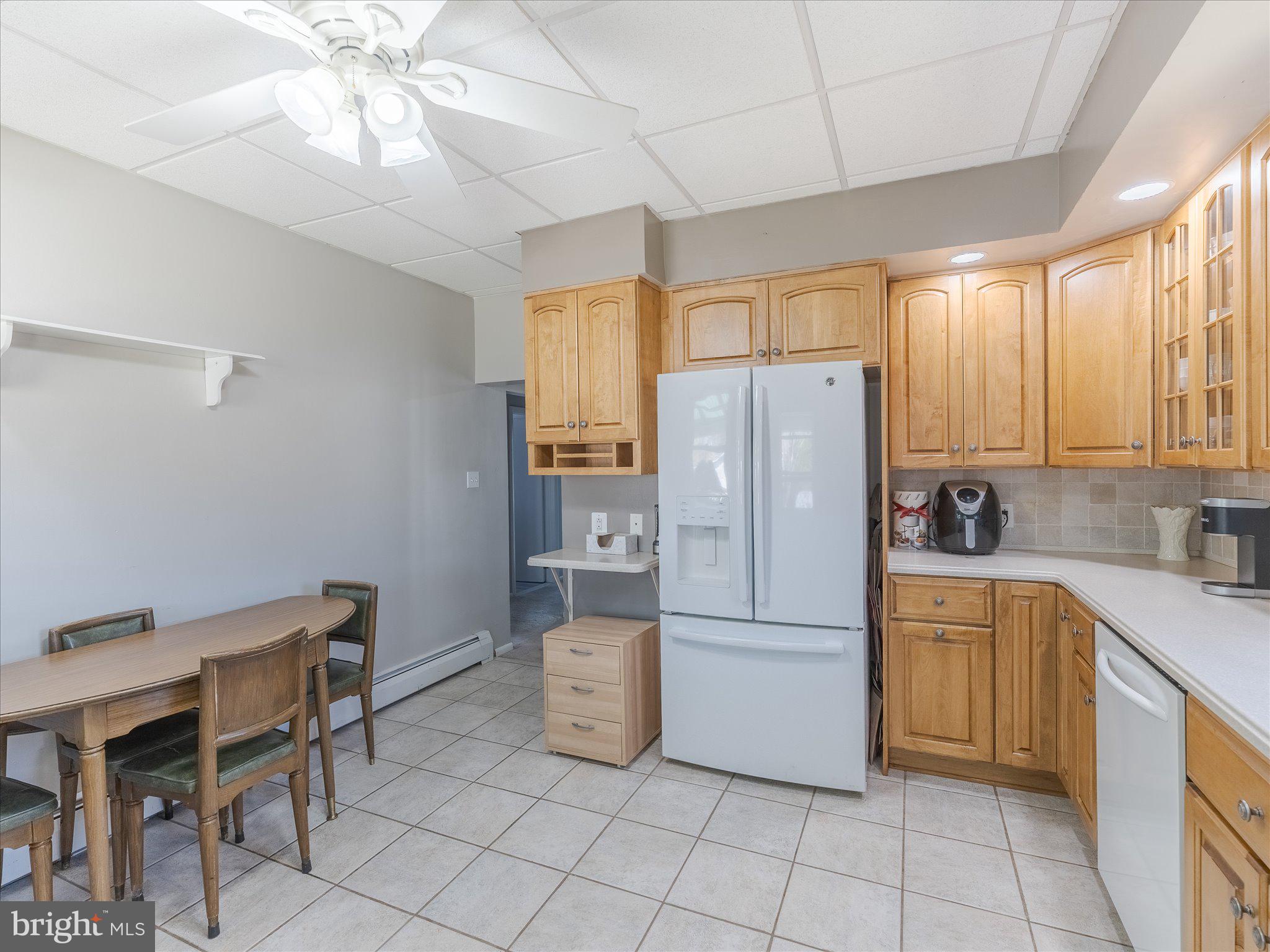 HUNTINGDON VALLEY - Residential