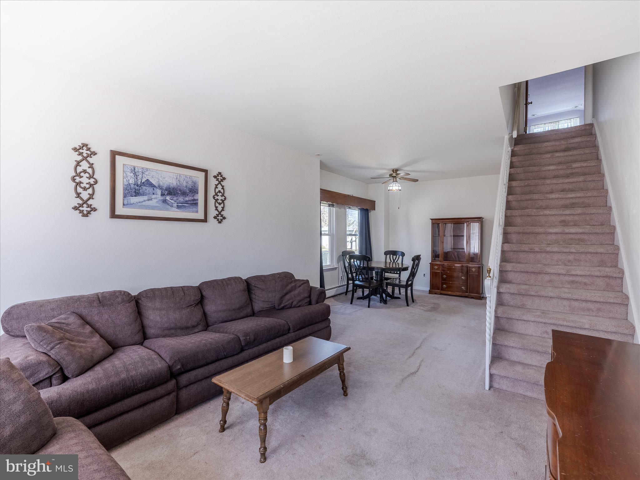 HUNTINGDON VALLEY - Residential