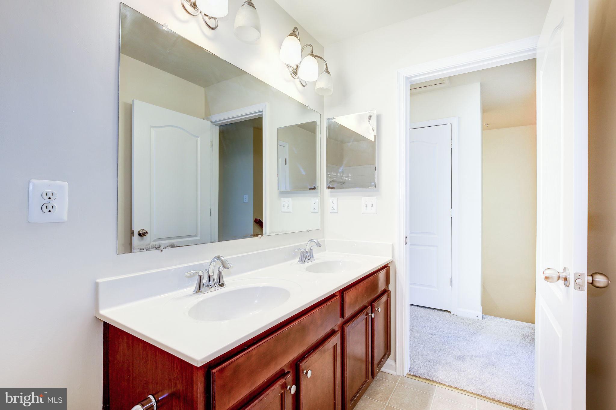 BEECH TREE NORTH VILLAGE - Residential Lease