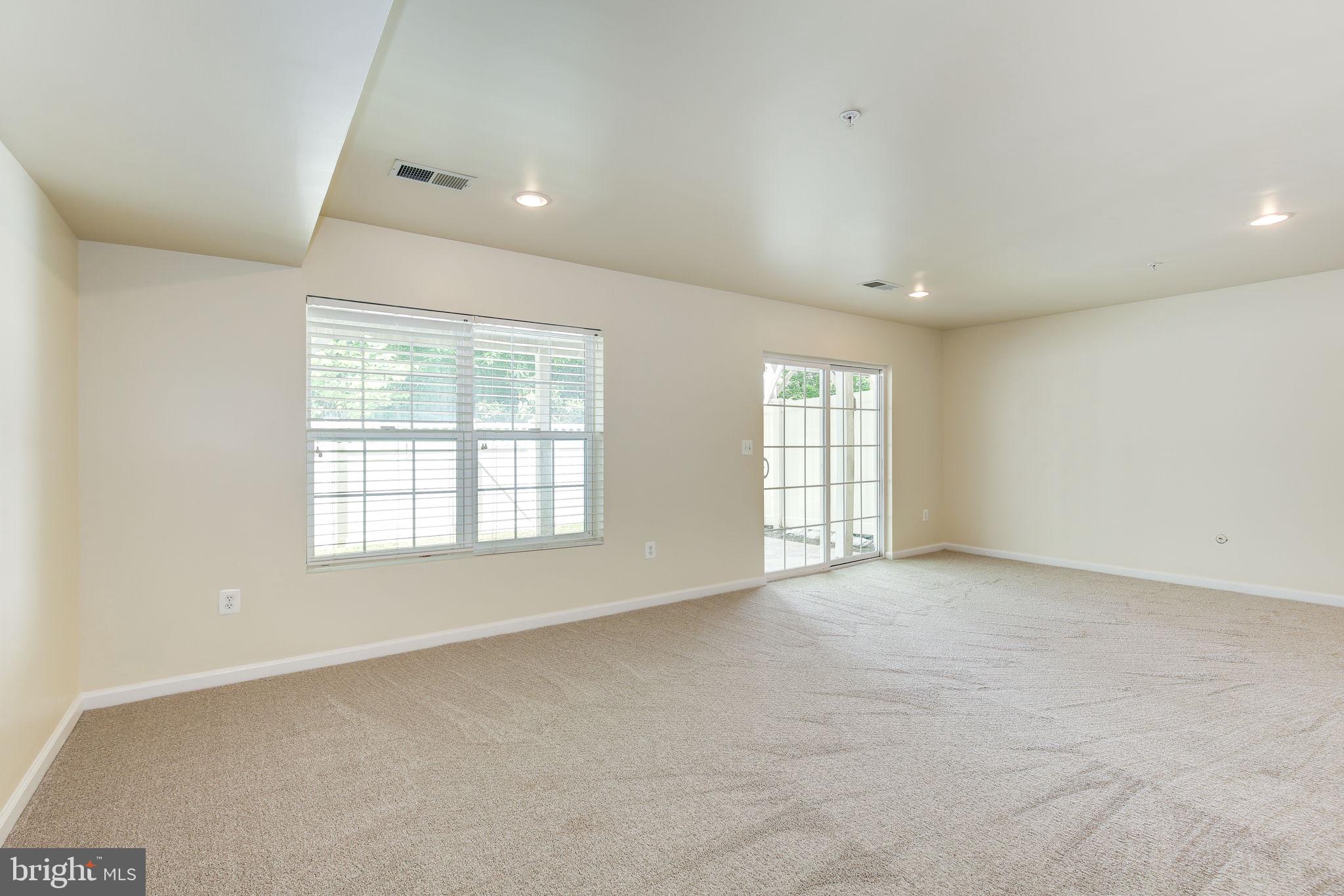 BEECH TREE NORTH VILLAGE - Residential Lease