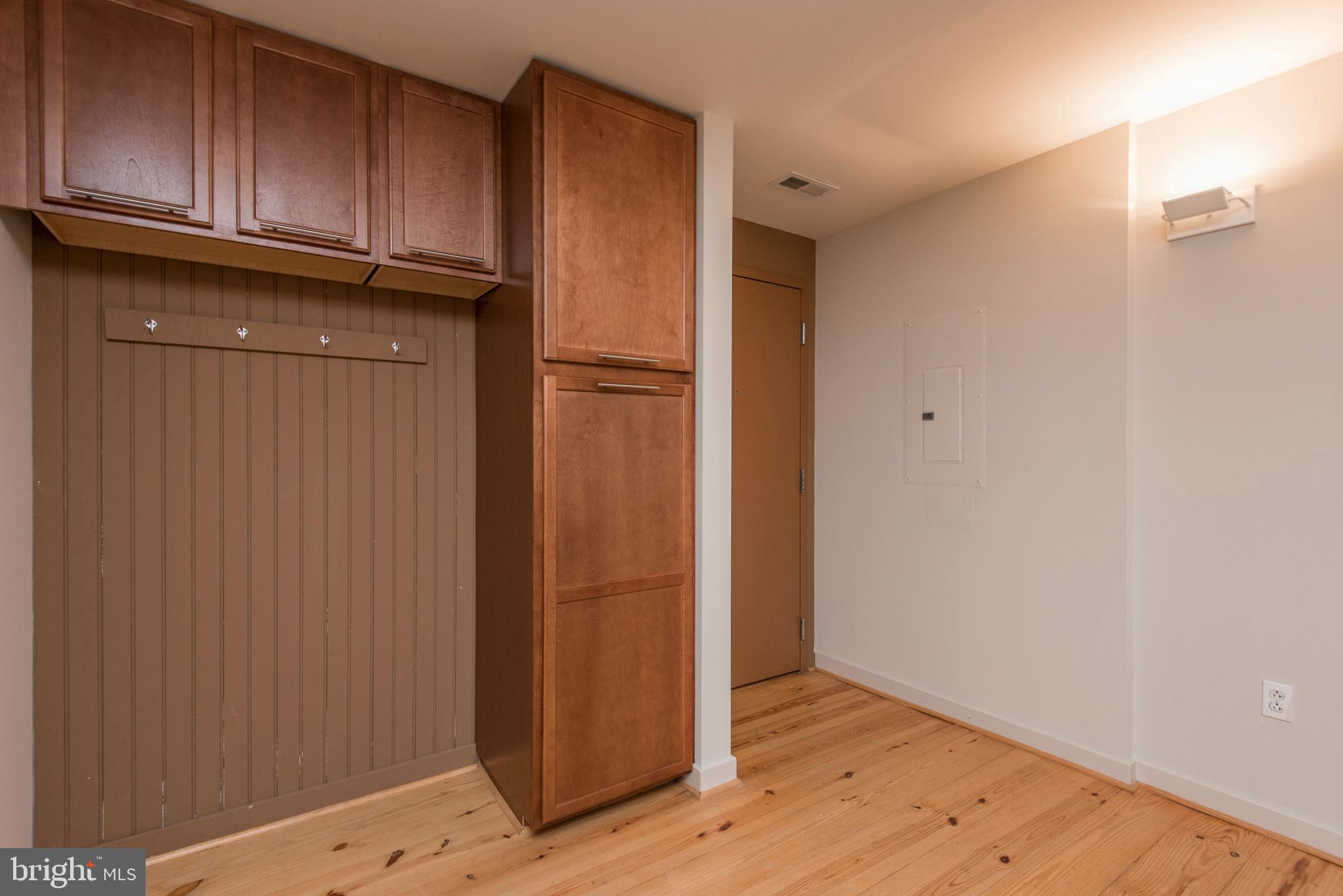 1200 WALNUT STREET 203