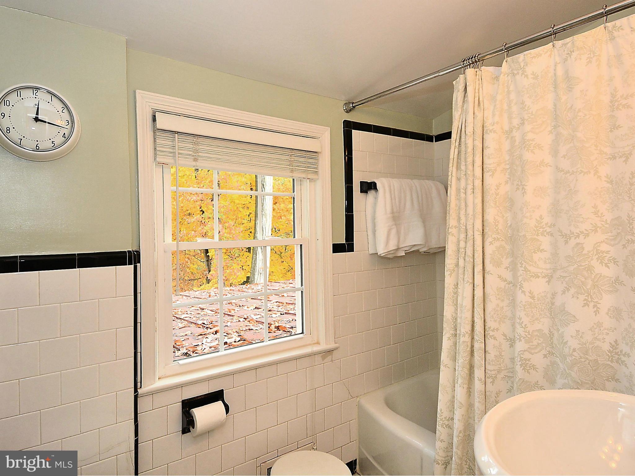 MONTICELLO PARK - Residential