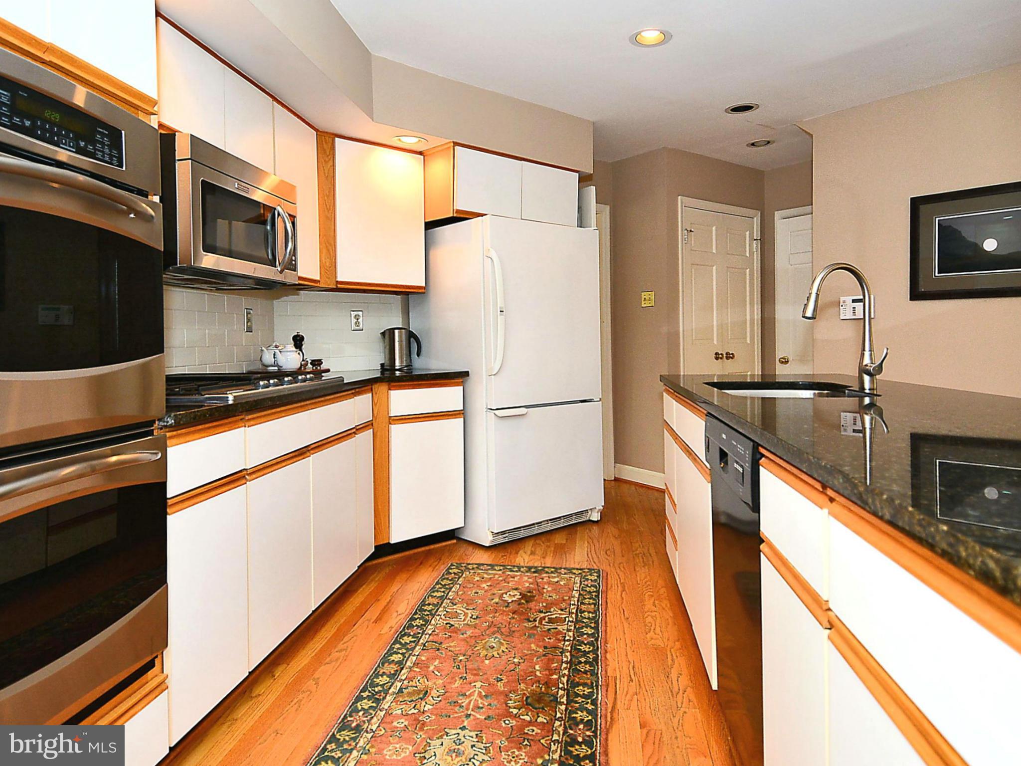 MONTICELLO PARK - Residential