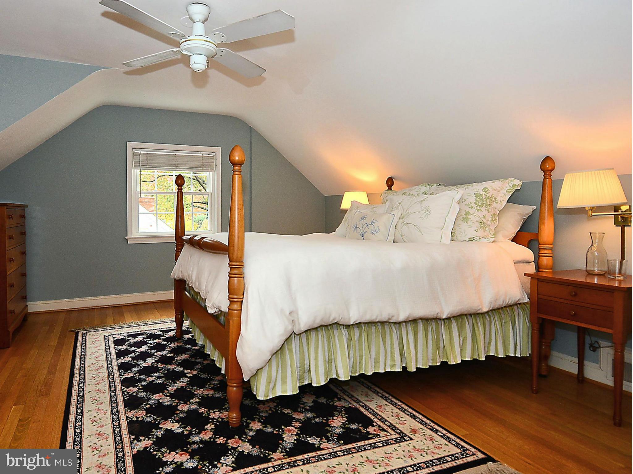 MONTICELLO PARK - Residential