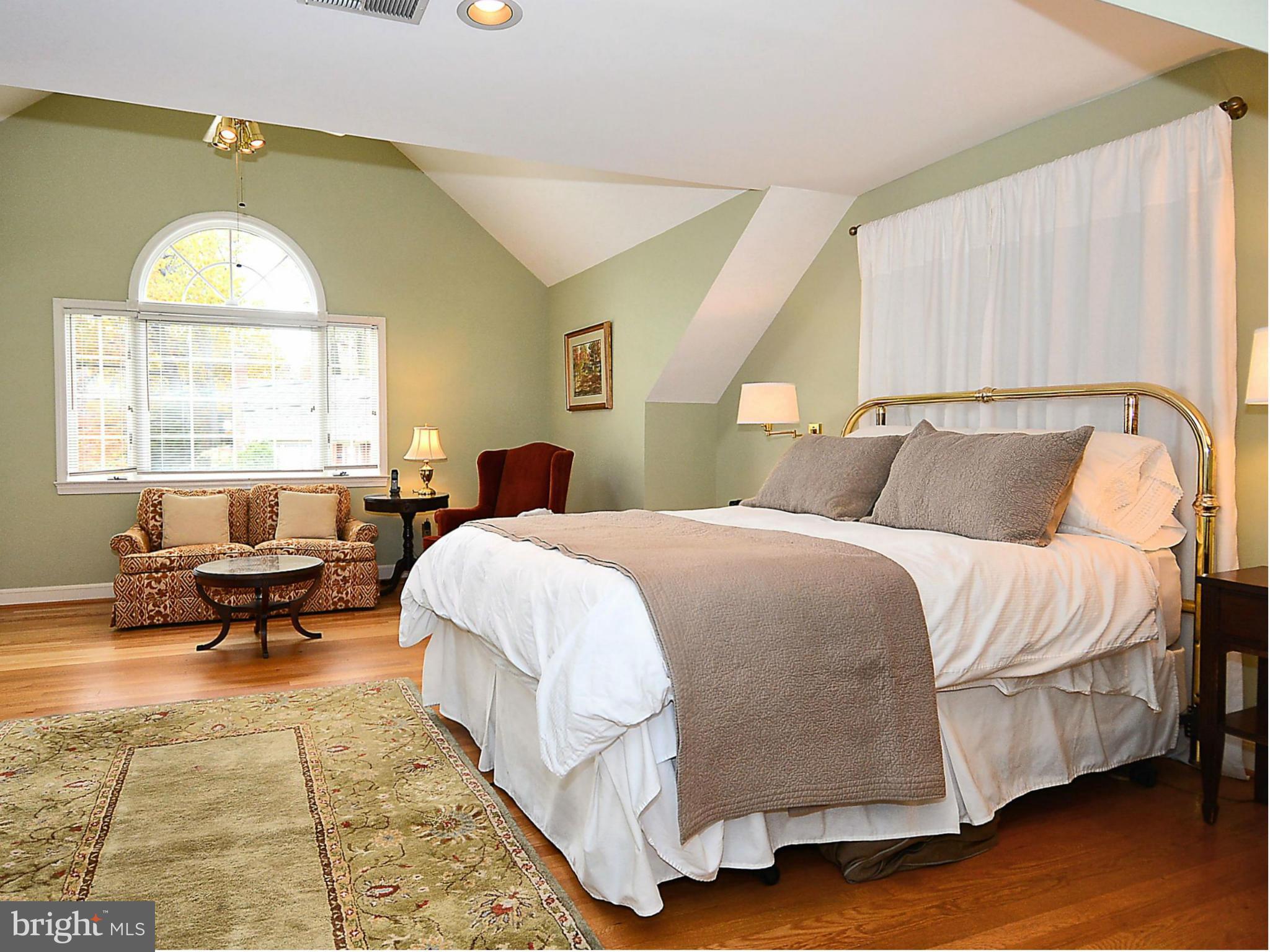 MONTICELLO PARK - Residential