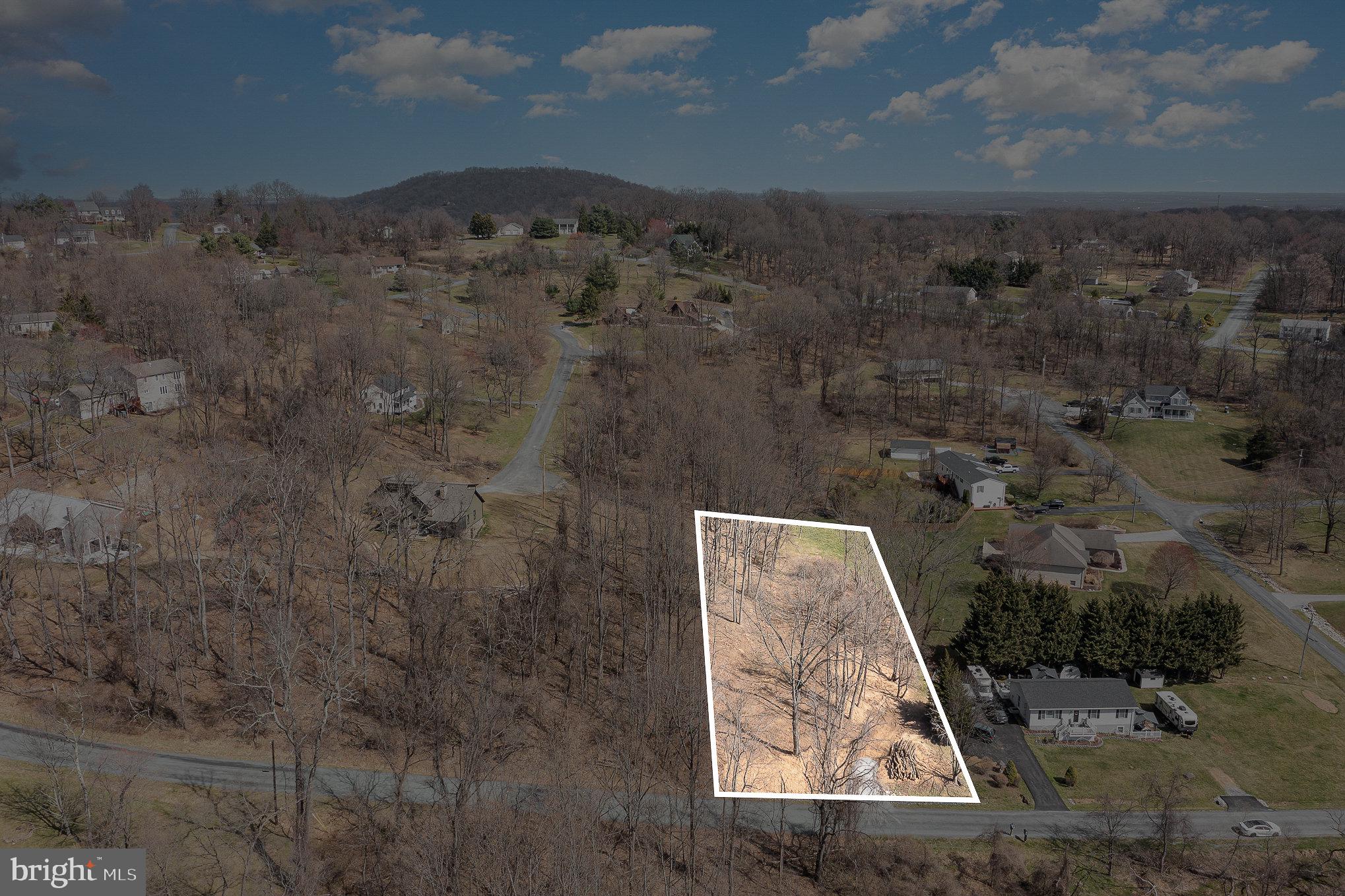 CARROLL VALLEY - Land