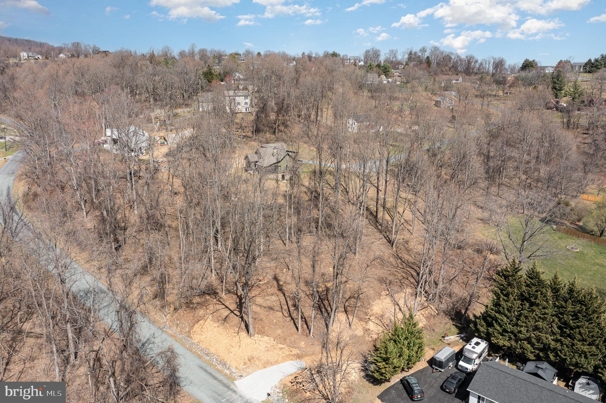 CARROLL VALLEY - Land