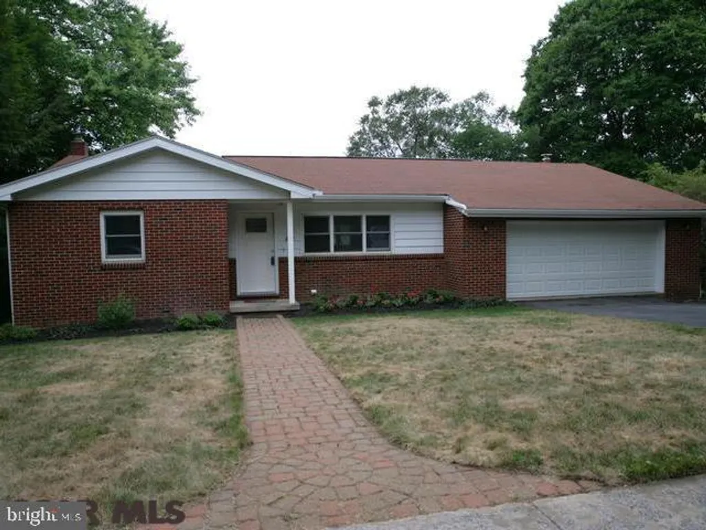 726 Glenn Road, State College, PA 16803