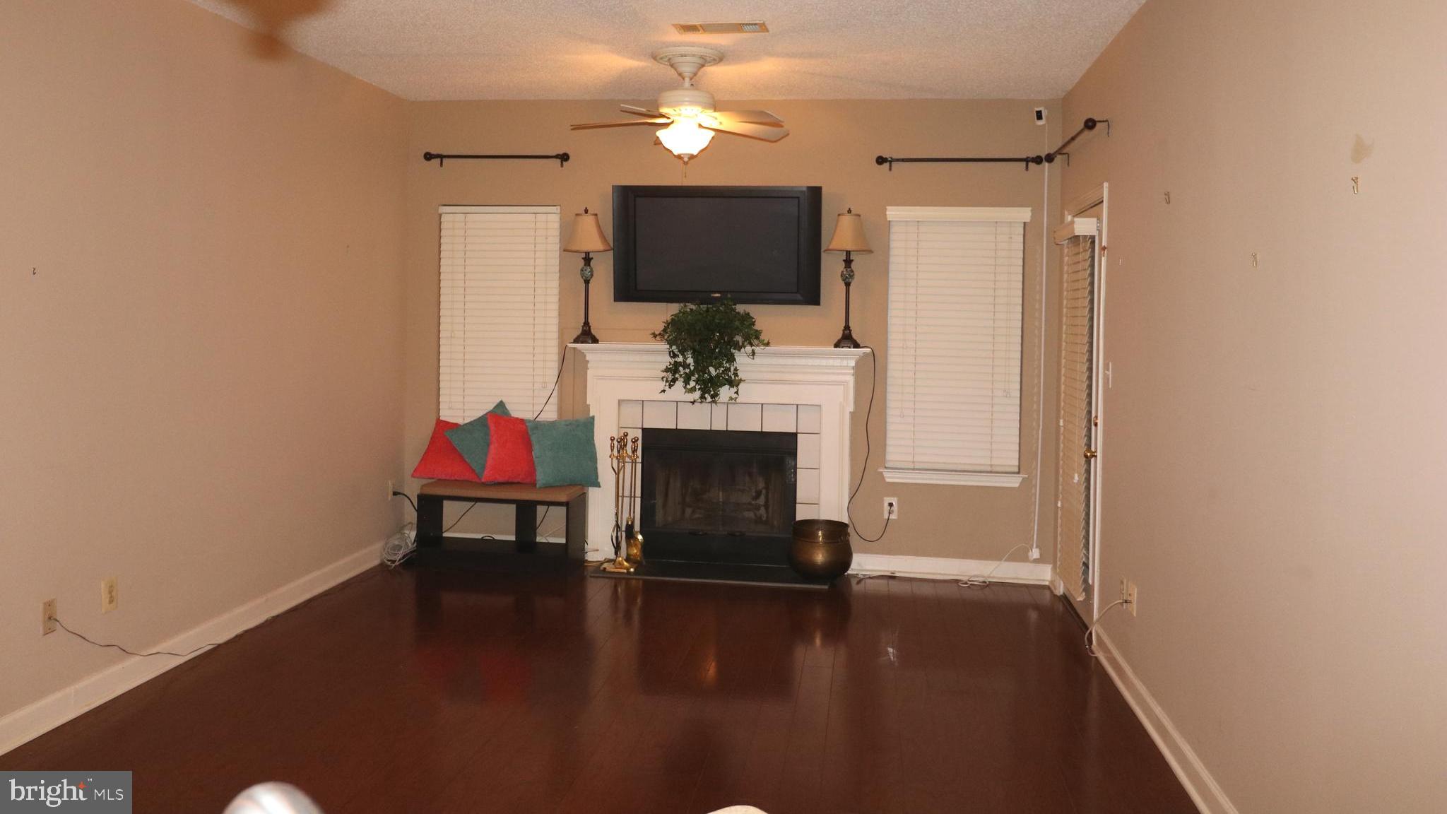 STONECROFT CONDO - Residential Lease