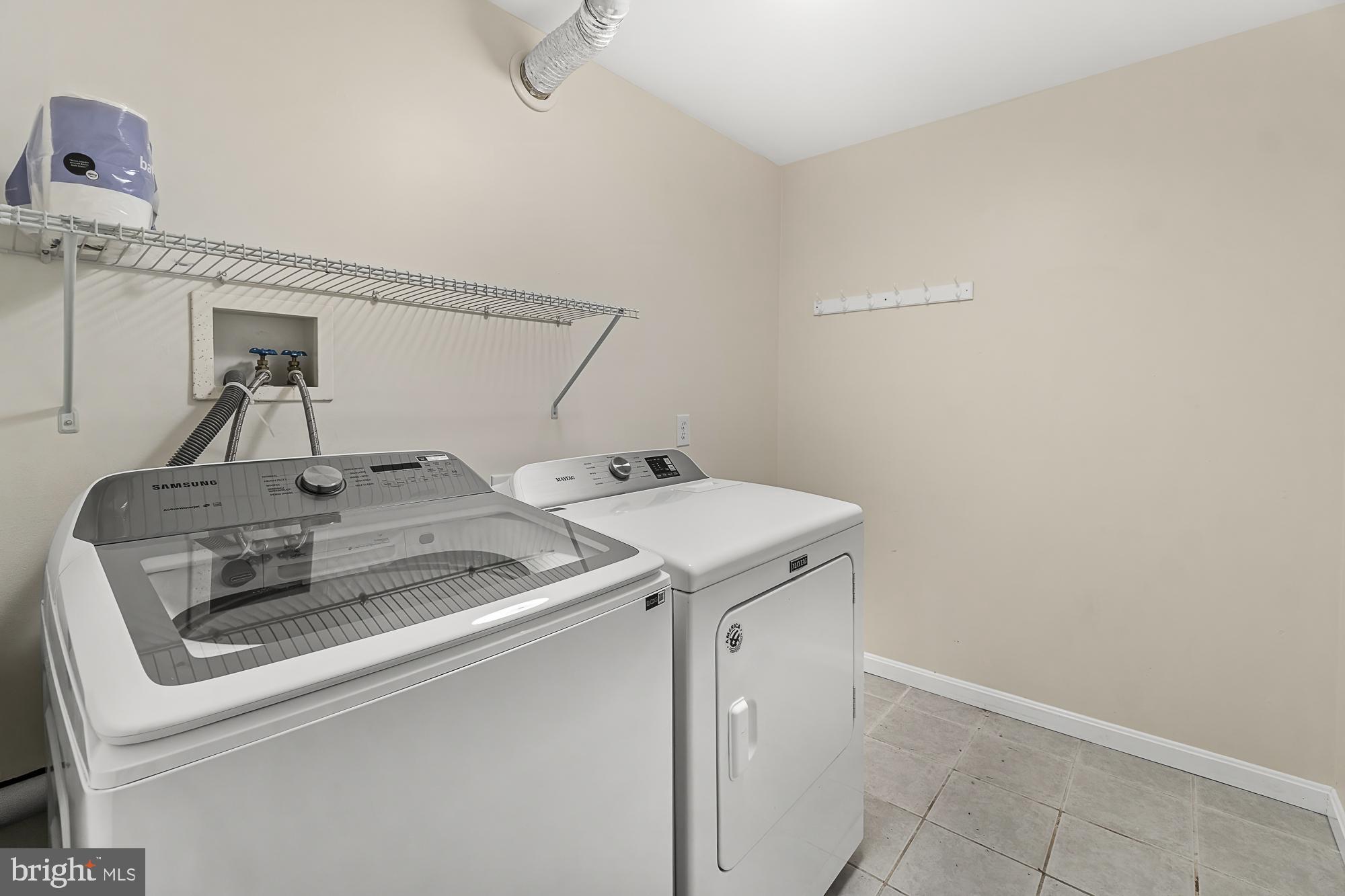 CANAL RUN - Residential