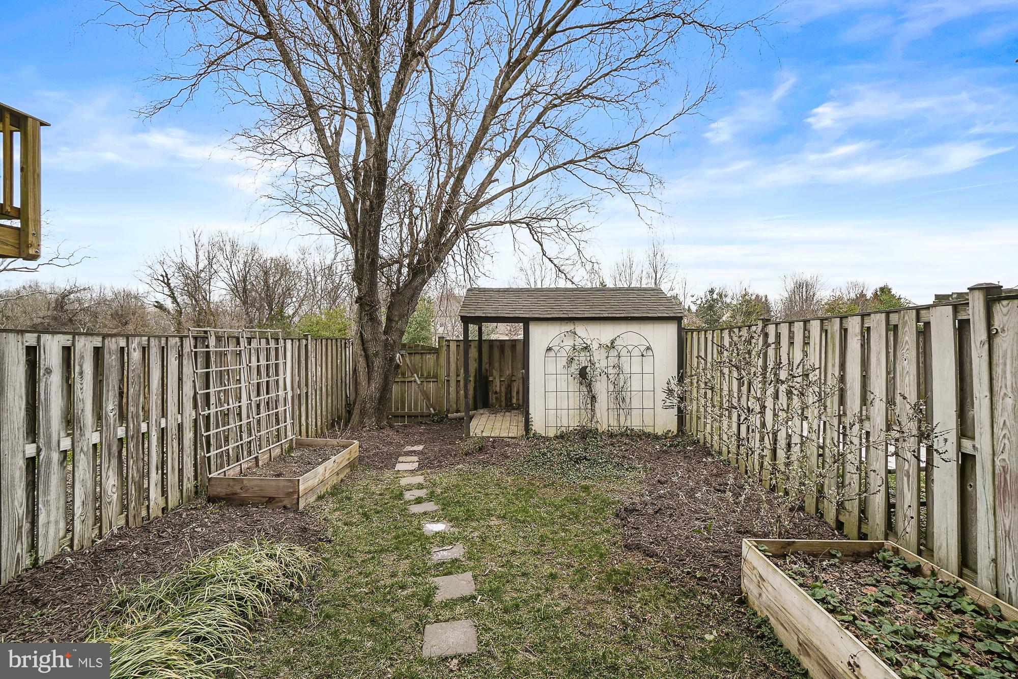 CANAL RUN - Residential