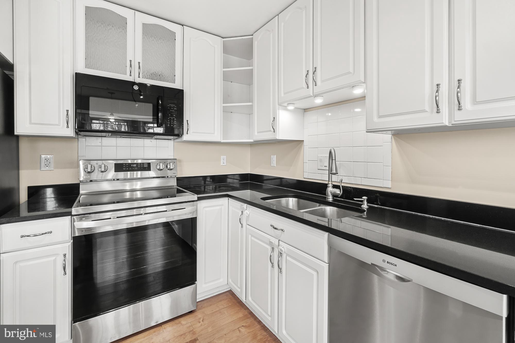 CANAL RUN - Residential