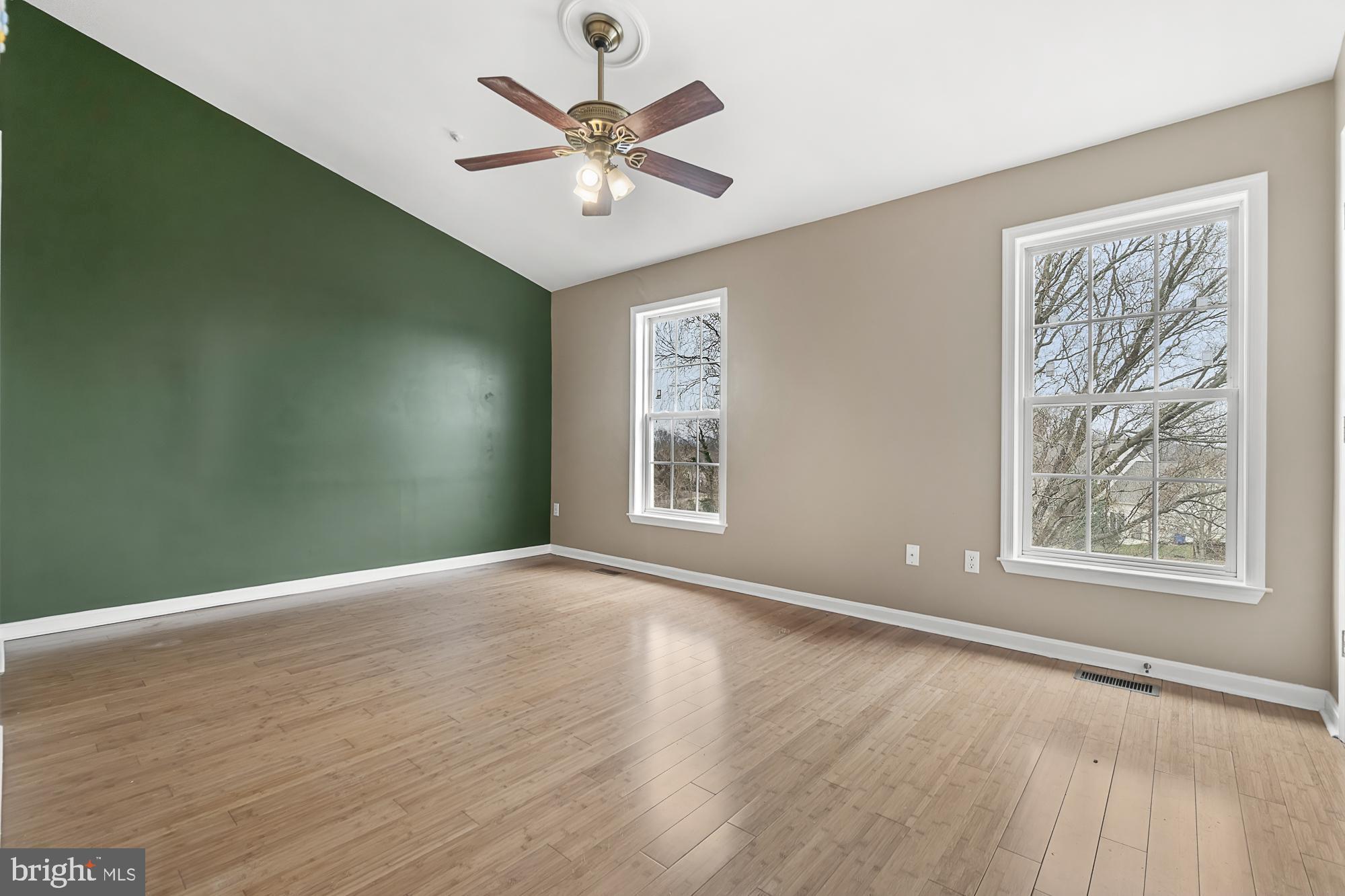 CANAL RUN - Residential