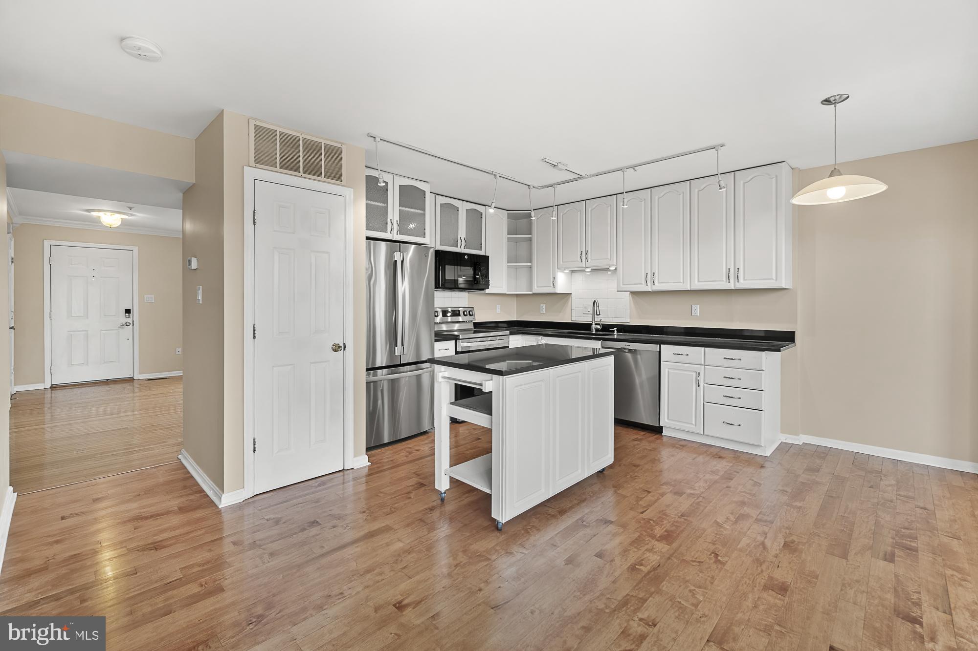 CANAL RUN - Residential