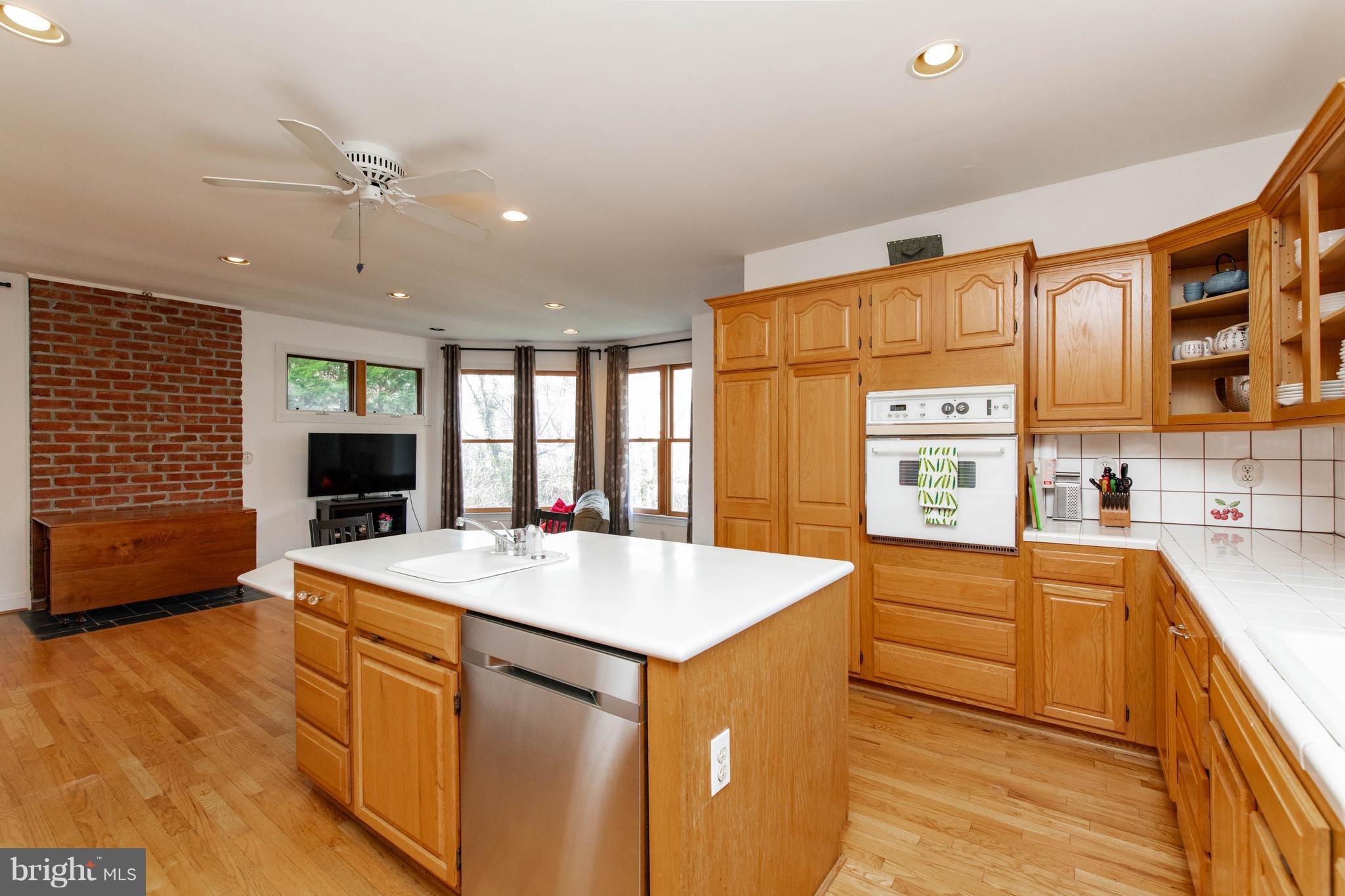 WEST ANNAPOLIS - Residential