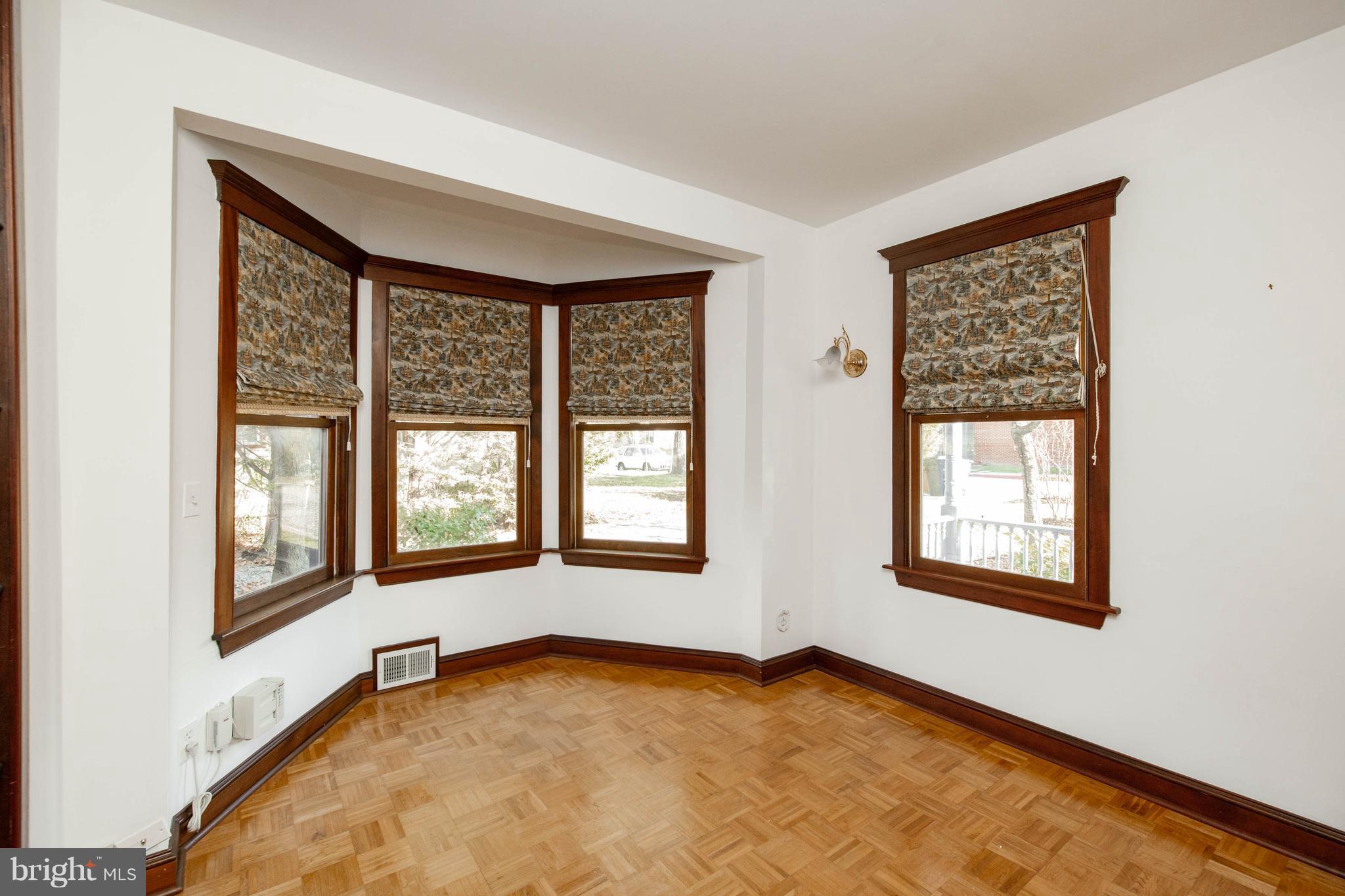 WEST ANNAPOLIS - Residential