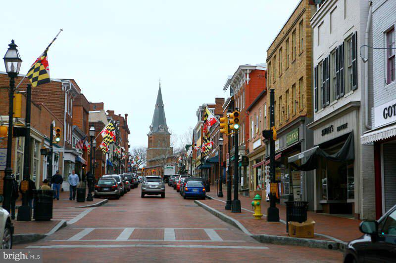 WEST ANNAPOLIS - Residential