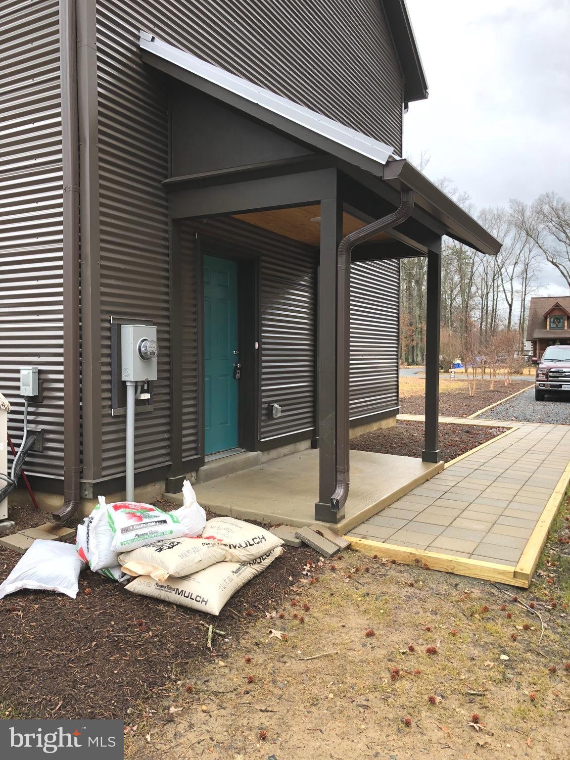 WIDEWATER BEACH - Residential Lease