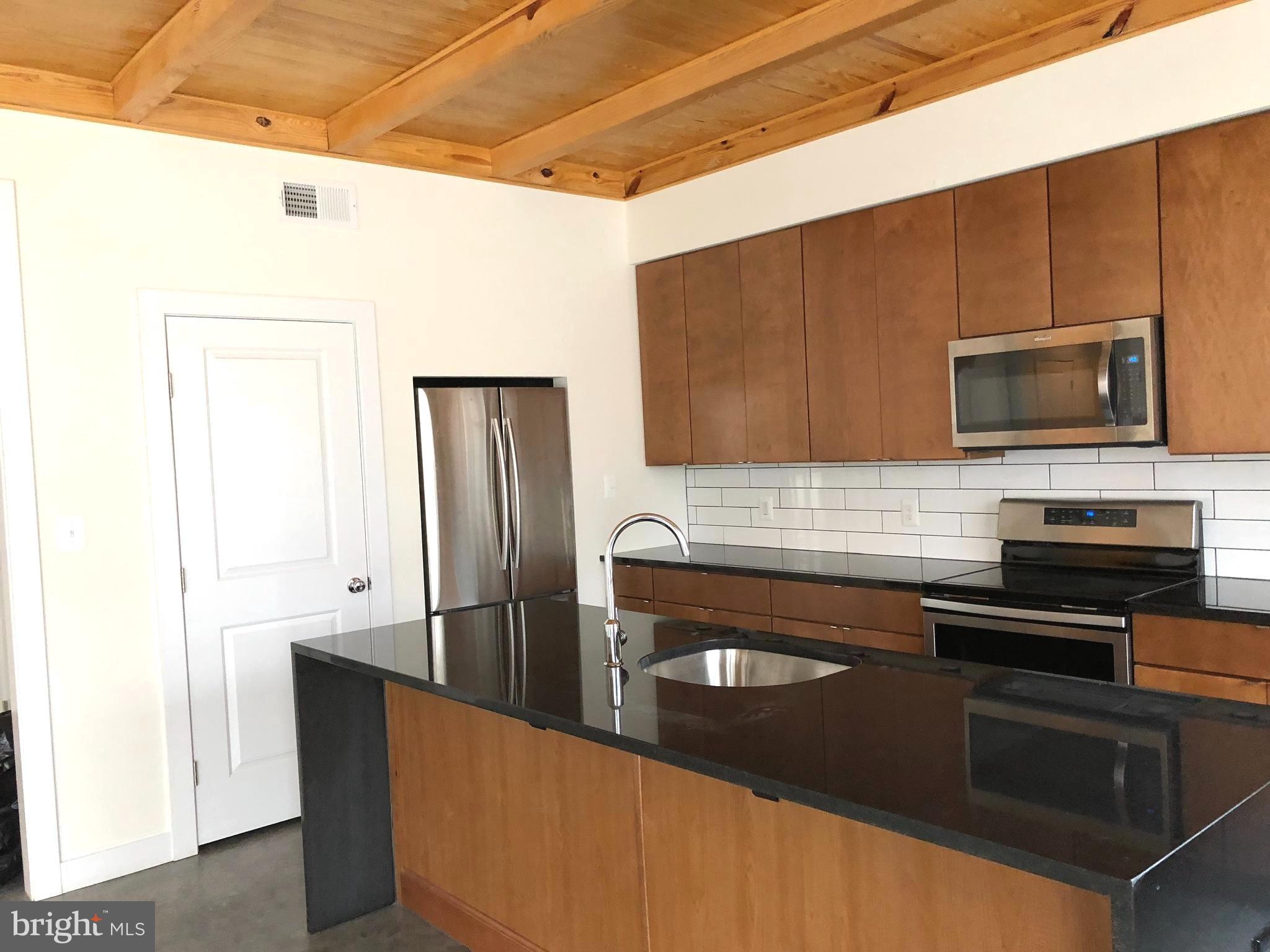 WIDEWATER BEACH - Residential Lease