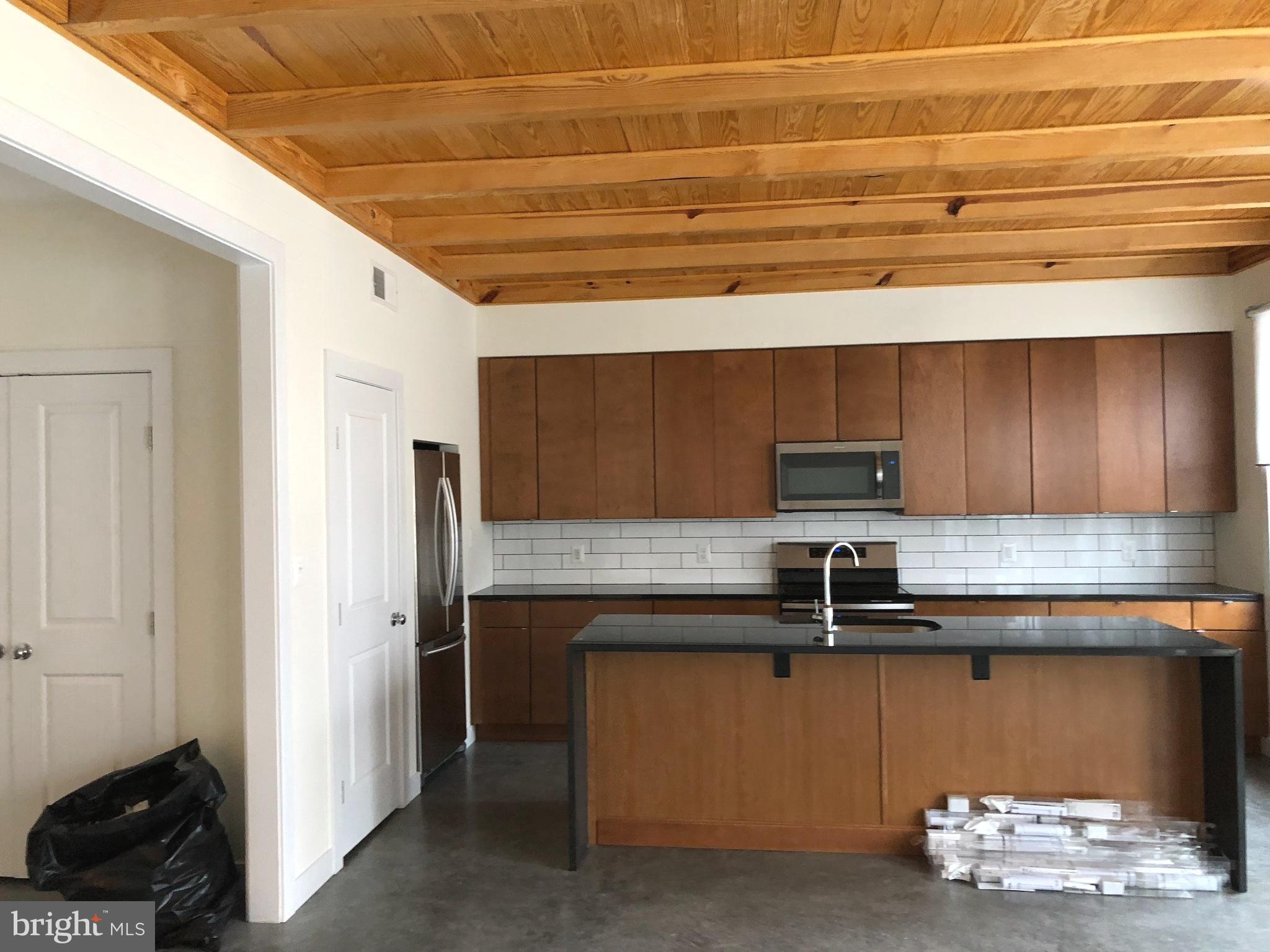 WIDEWATER BEACH - Residential Lease