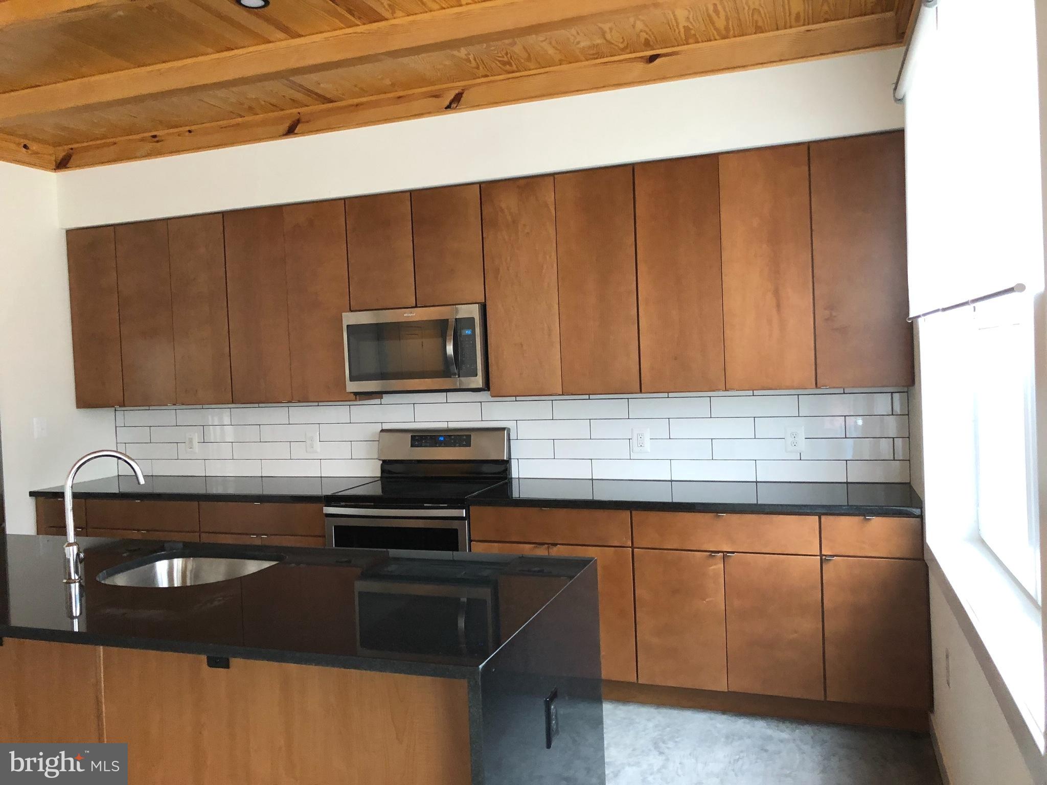 WIDEWATER BEACH - Residential Lease