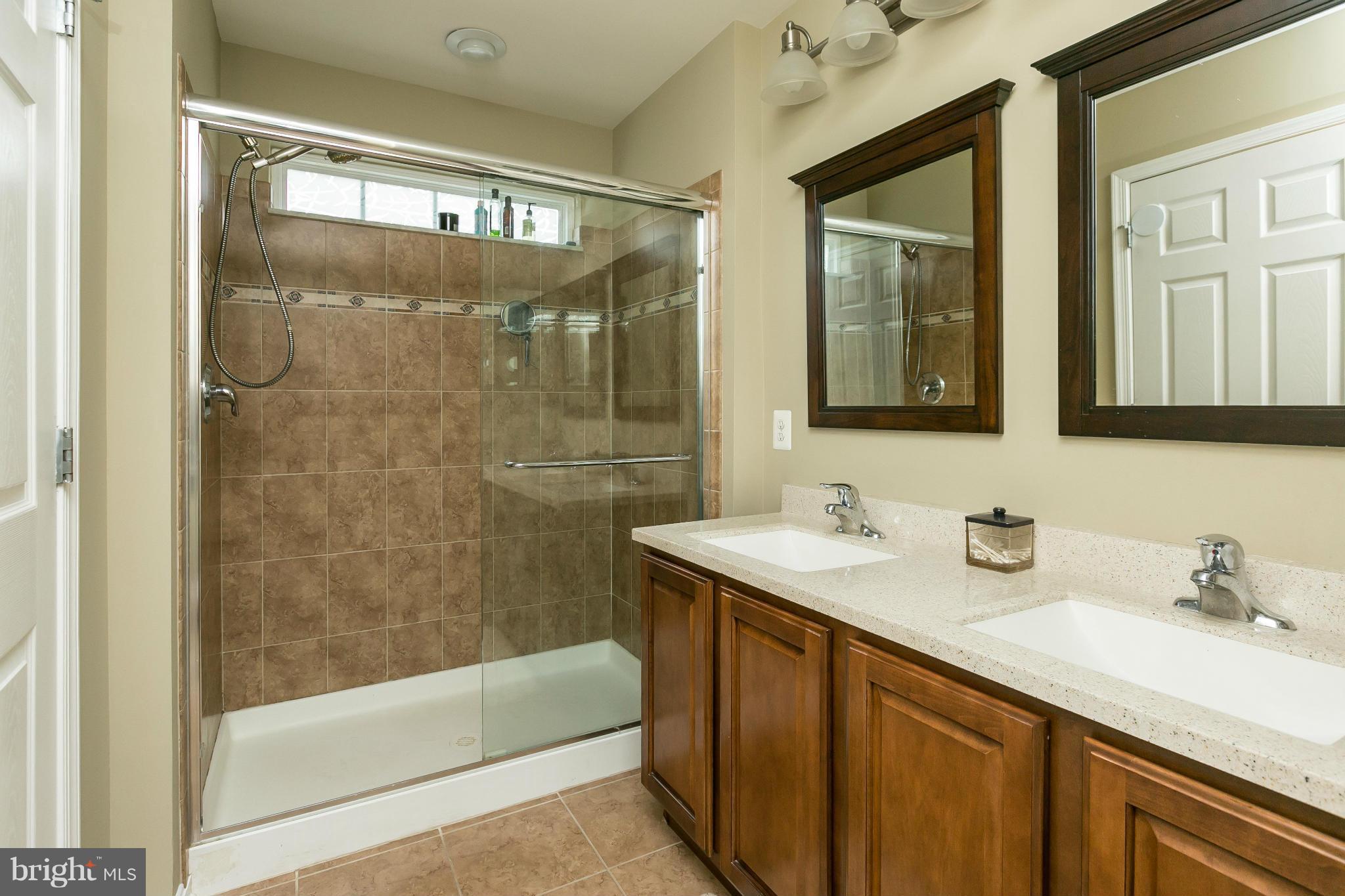 LOCUST POINT - Residential Lease