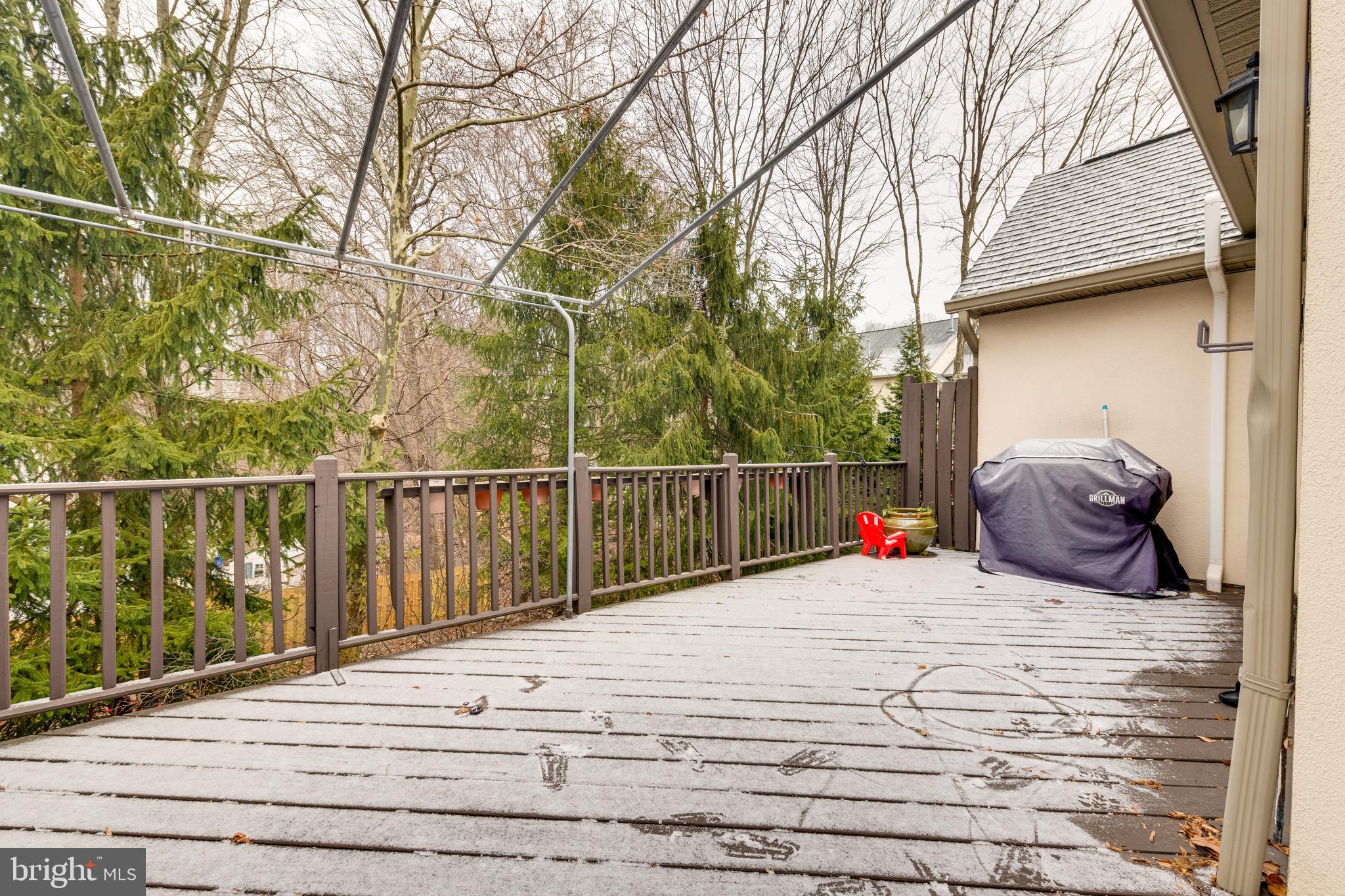 THE WOODS AT WAYNE - Residential Lease