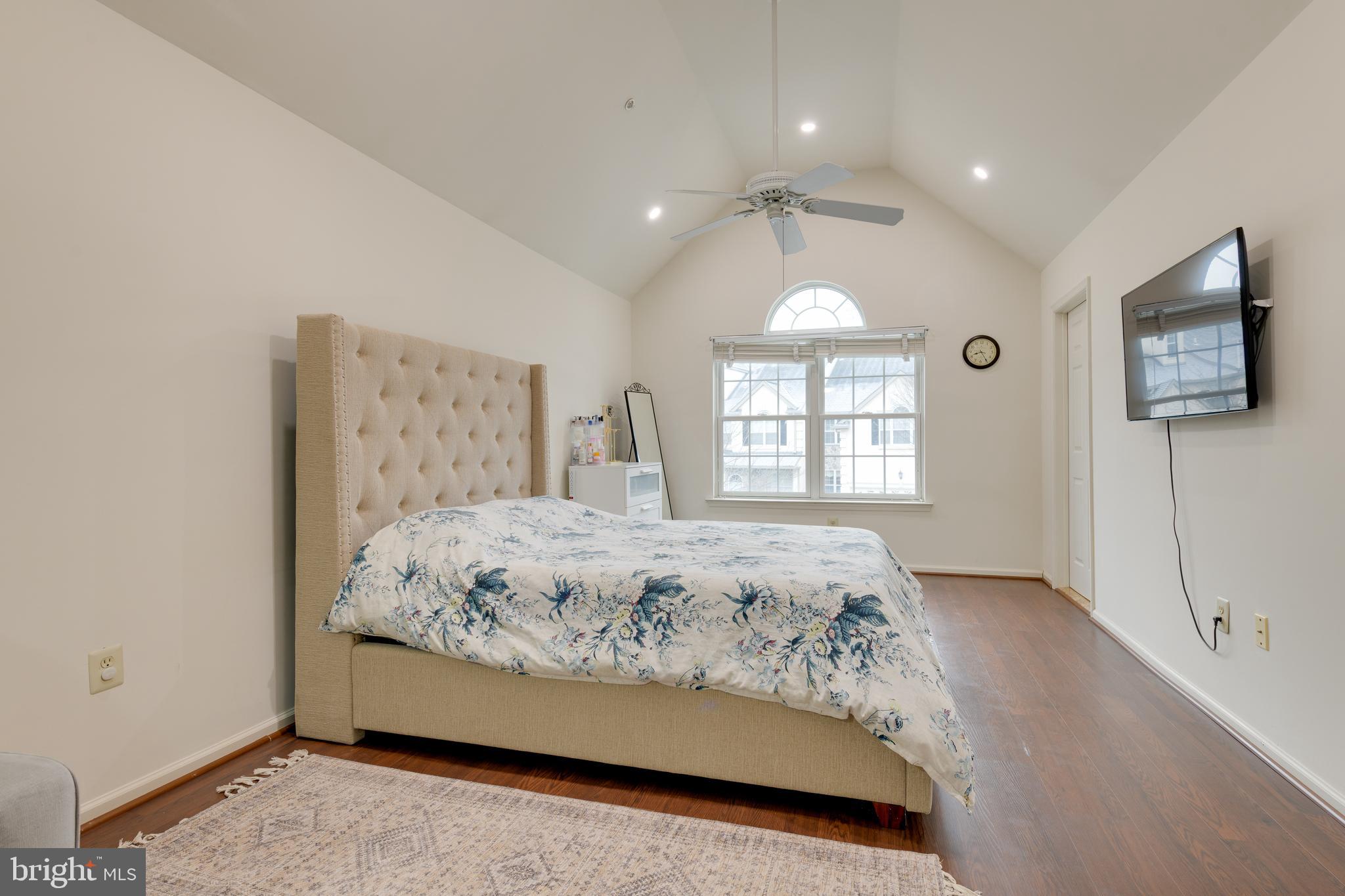 THE WOODS AT WAYNE - Residential Lease