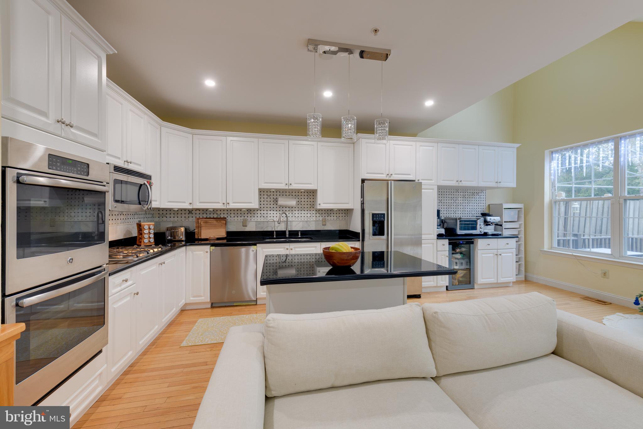 THE WOODS AT WAYNE - Residential Lease