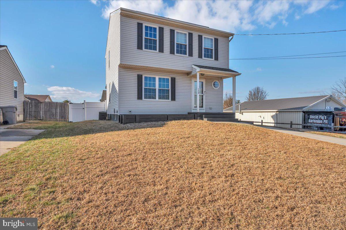 120 GREENWICH AVENUE