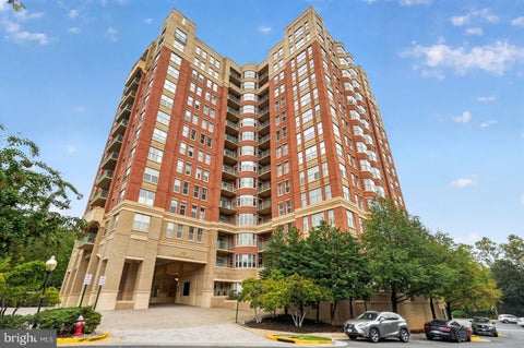 Photo of 11776 Stratford House Place #706, RESTON, VA 20190 (MLS # VAFX2346852)