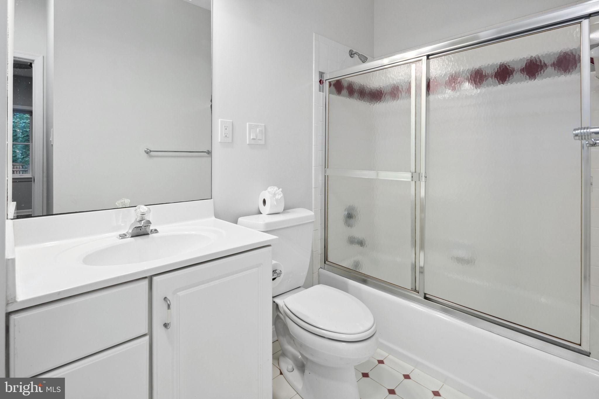 BEACH MILL HILL - Residential