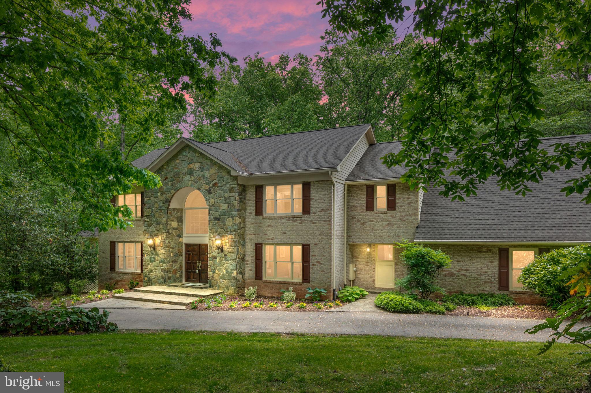 BEACH MILL HILL - Residential