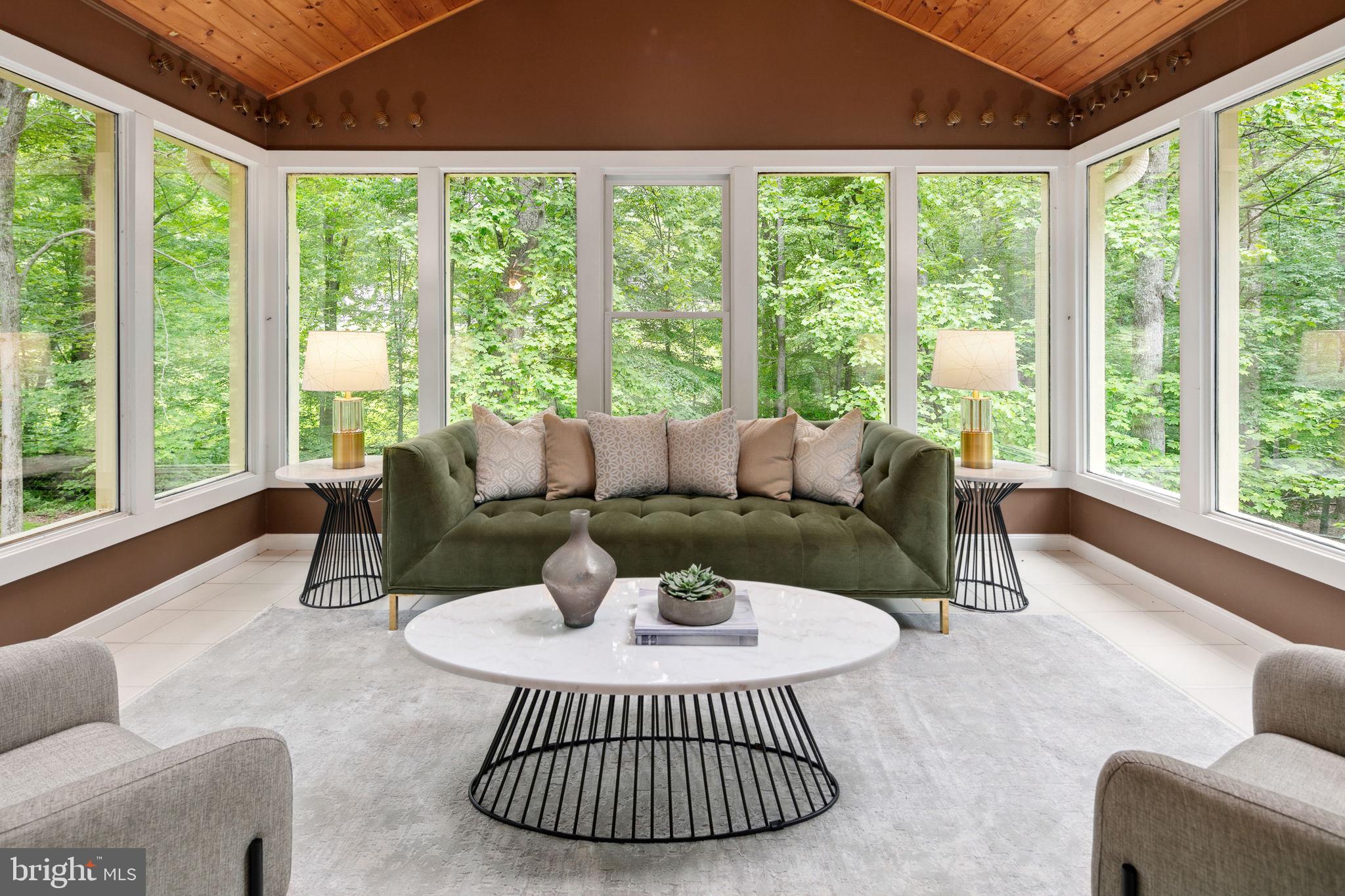 BEACH MILL HILL - Residential