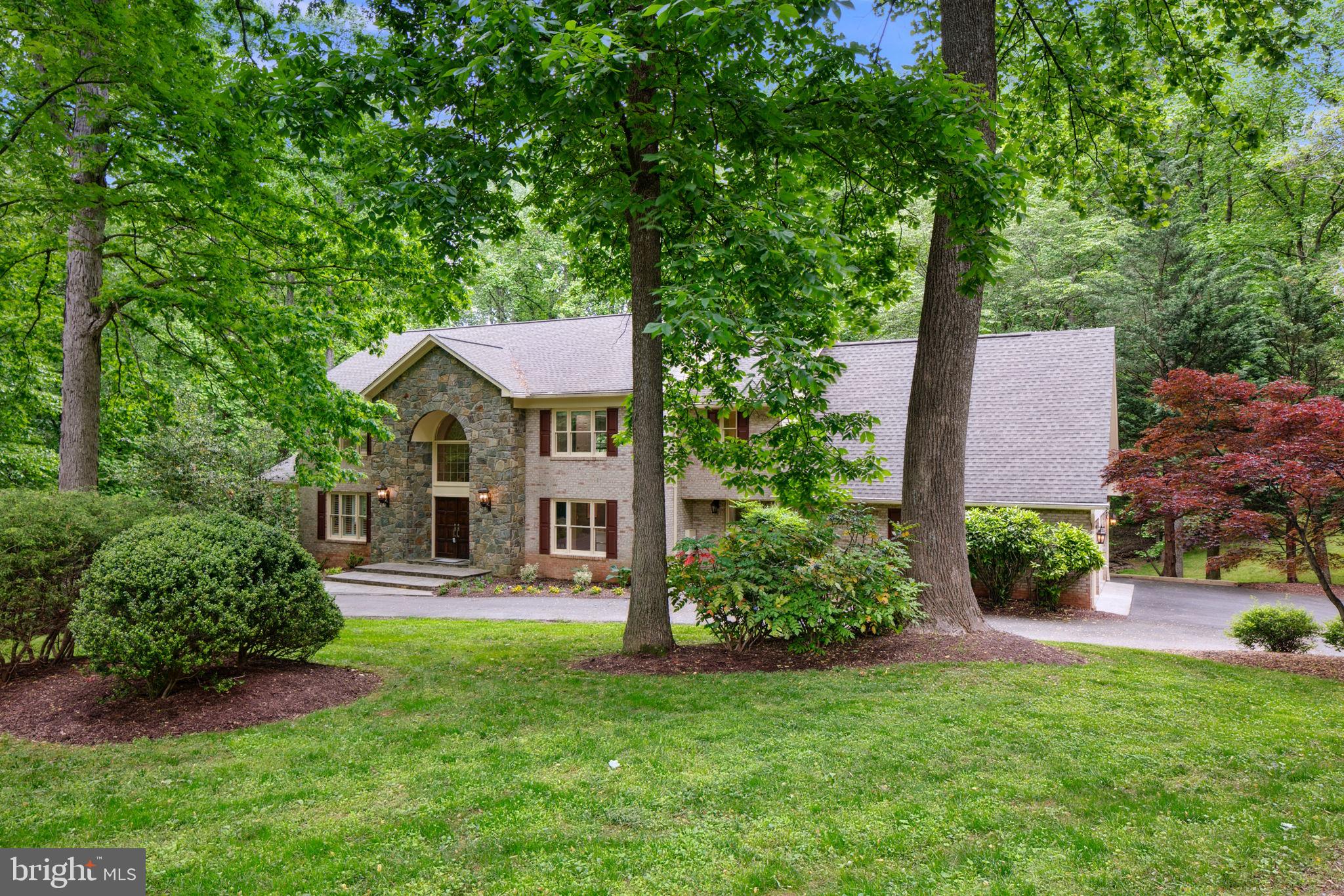 BEACH MILL HILL - Residential