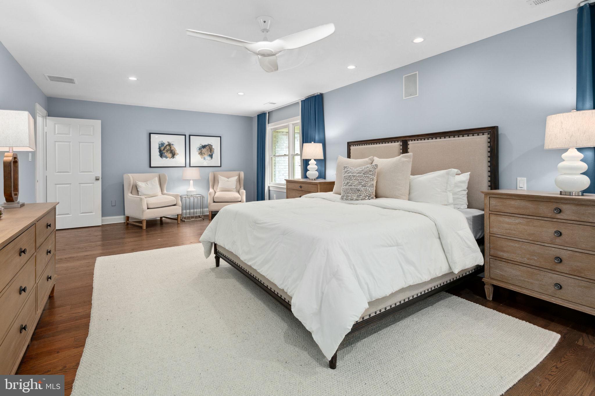 BEACH MILL HILL - Residential