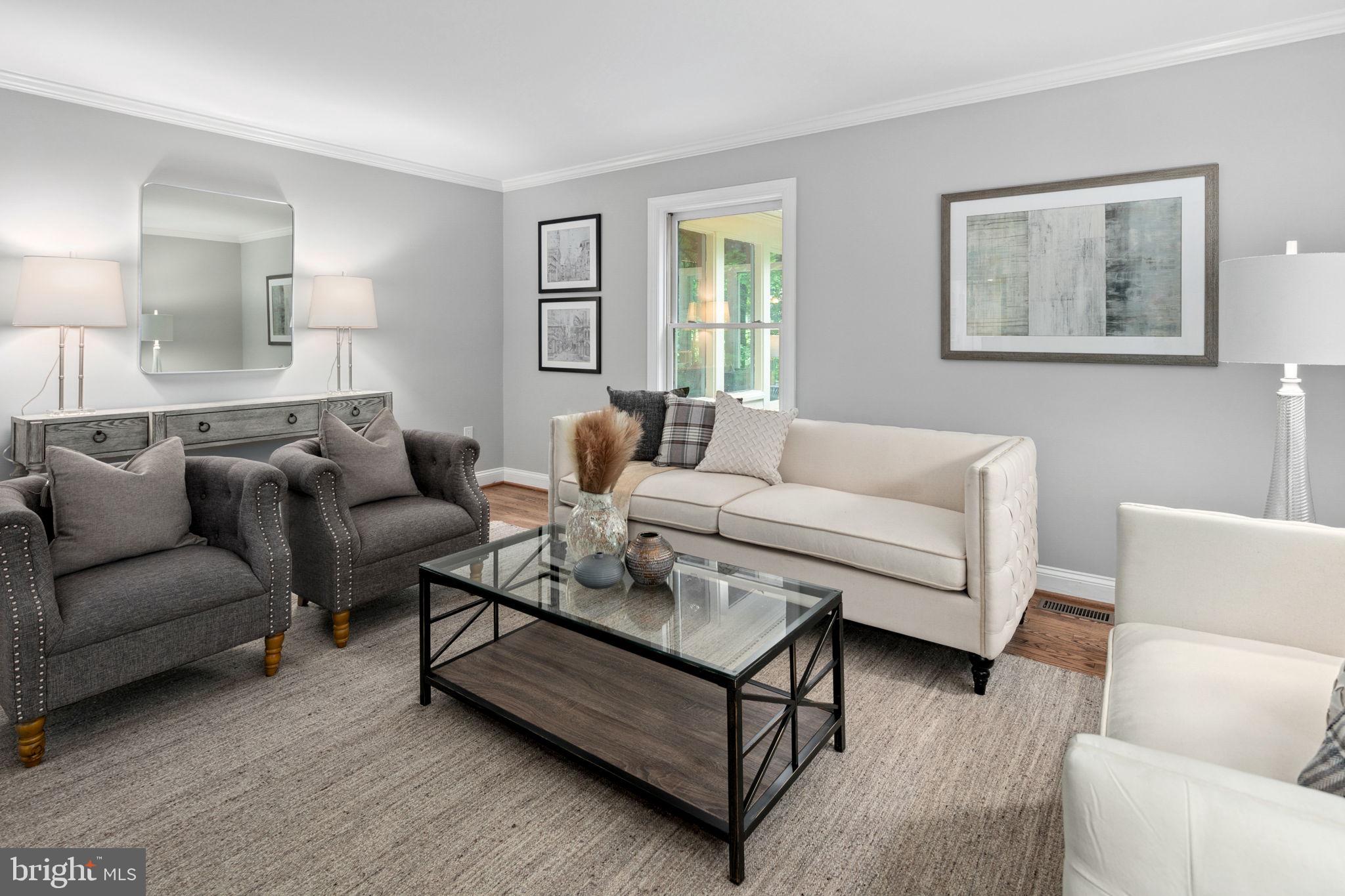 BEACH MILL HILL - Residential