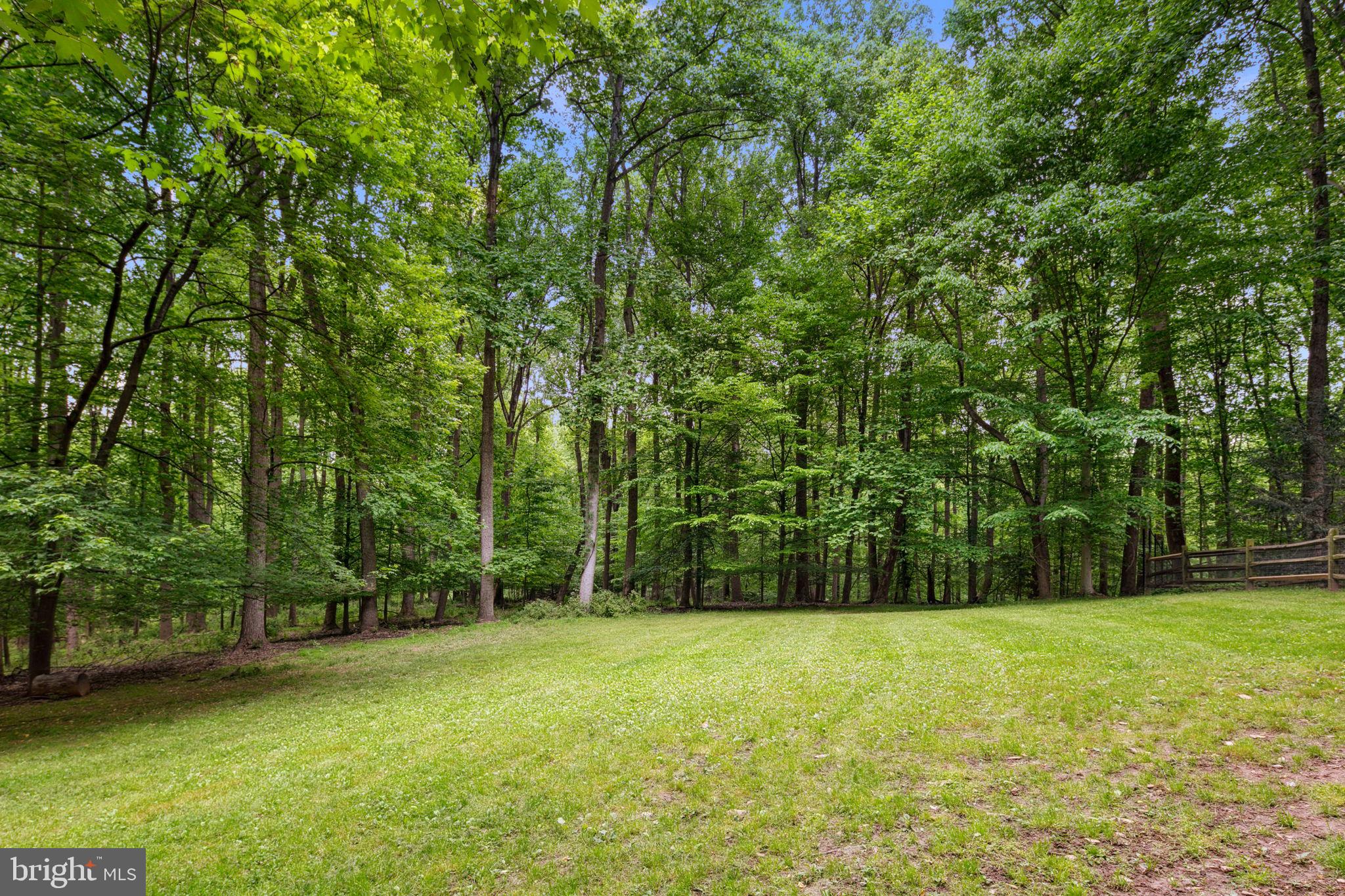 BEACH MILL HILL - Residential